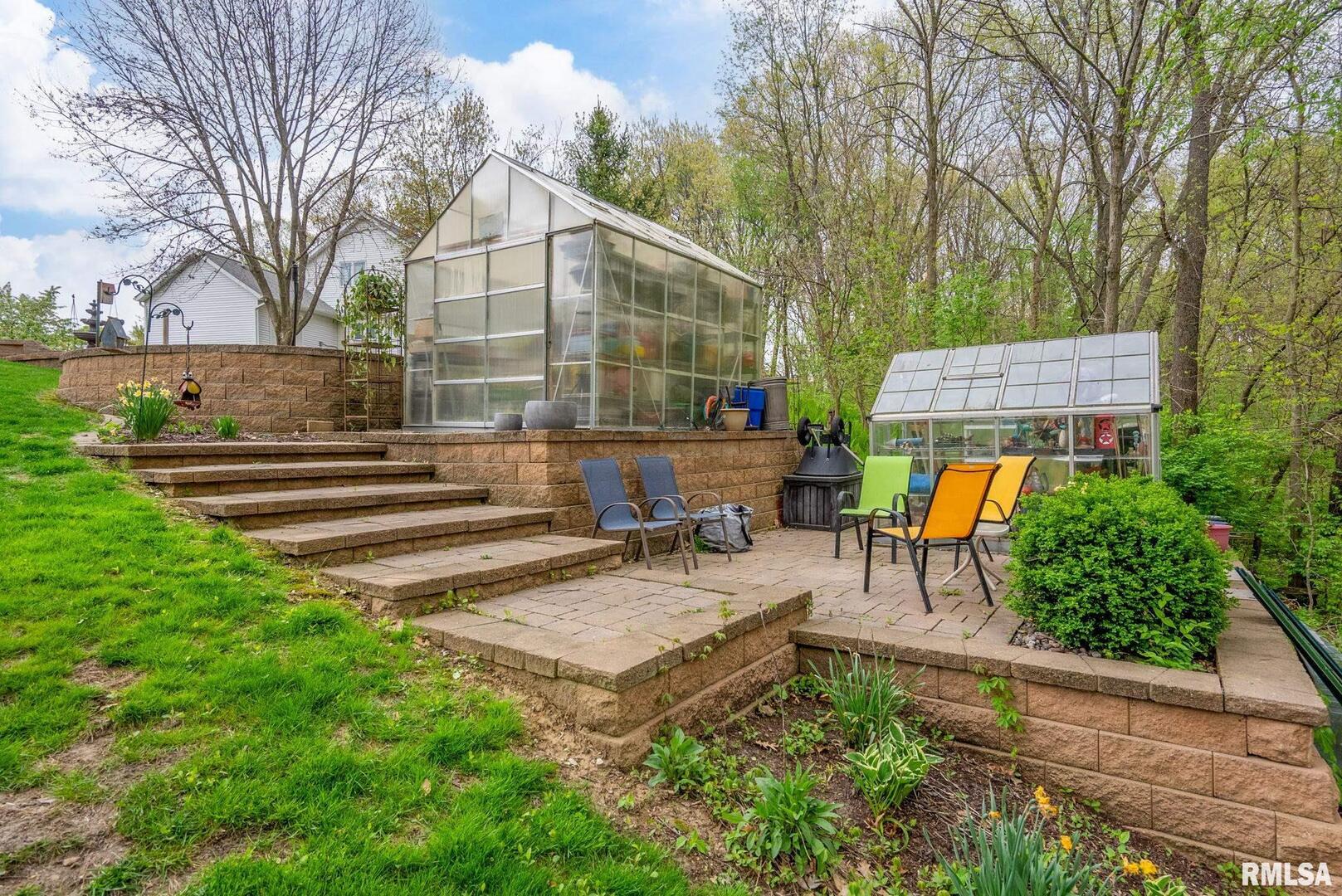 1303 LAKESIDE Court
