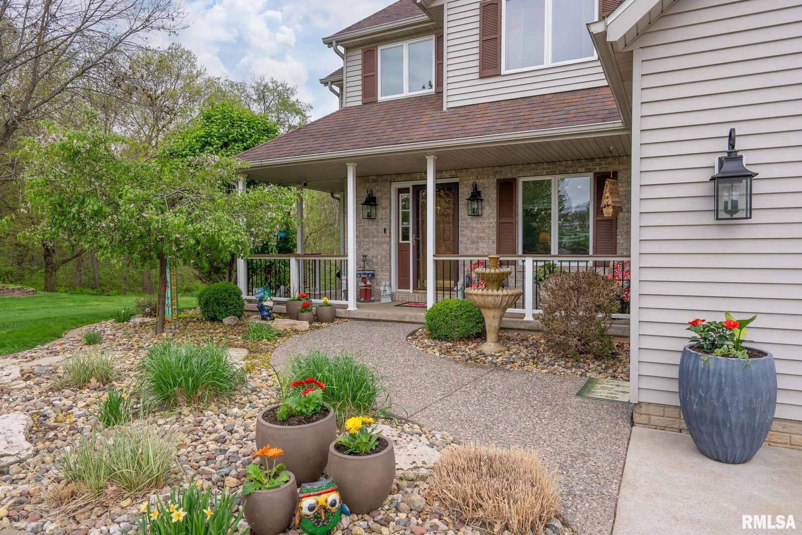 1303 LAKESIDE Court