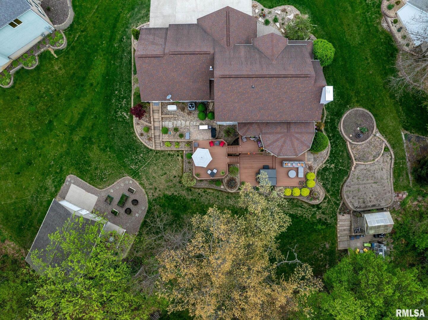 1303 LAKESIDE Court
