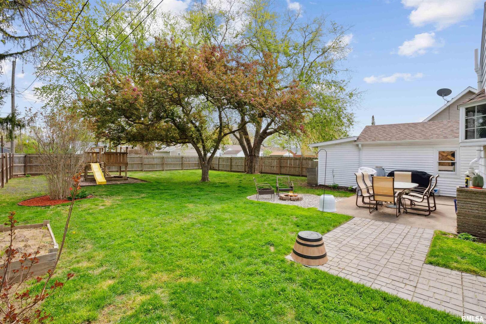 3003 42ND Street