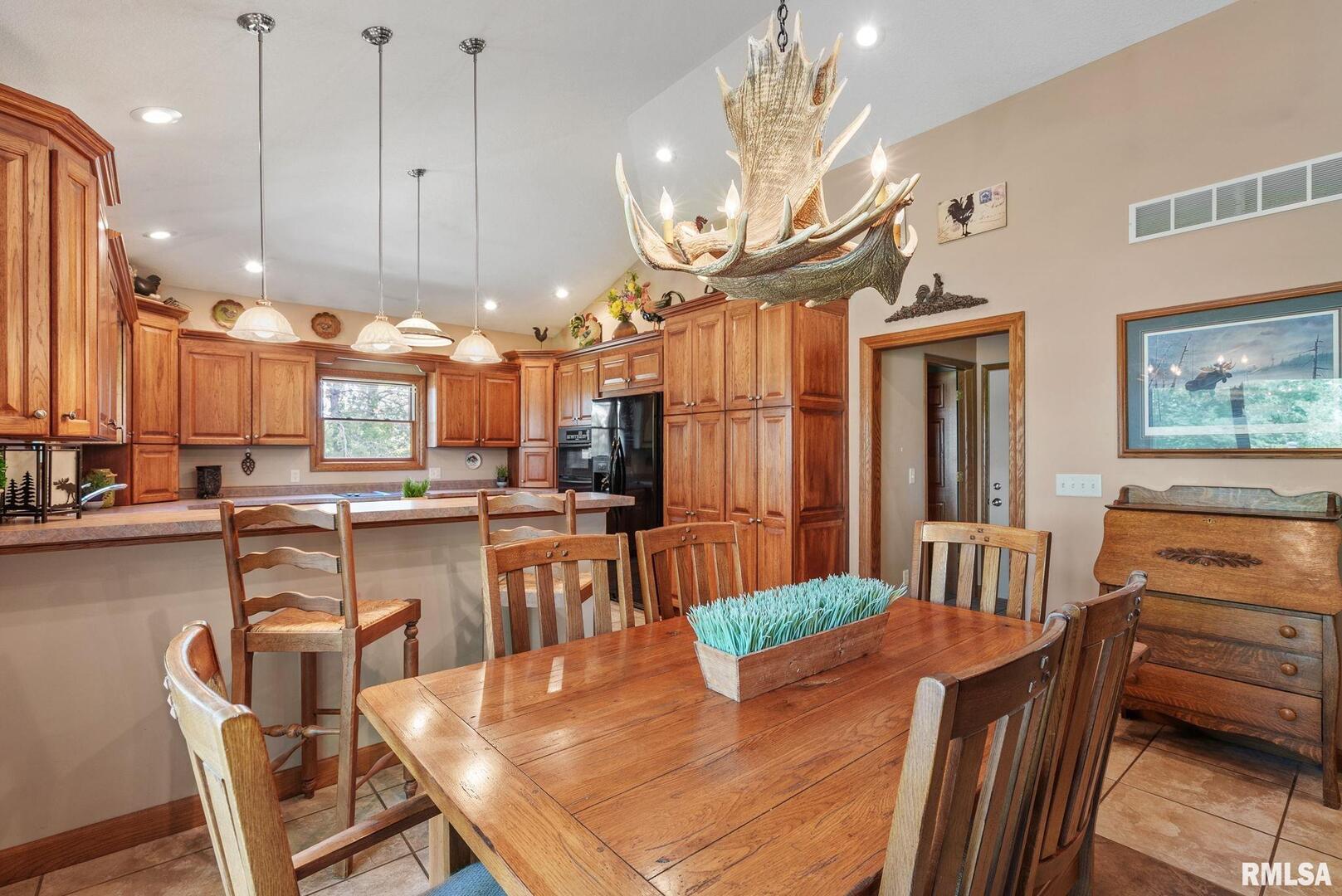 115 WOODLAND Drive