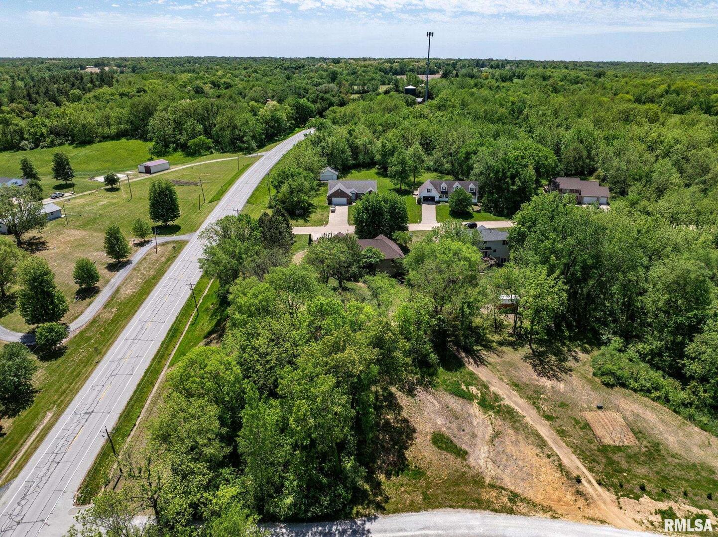 115 WOODLAND Drive