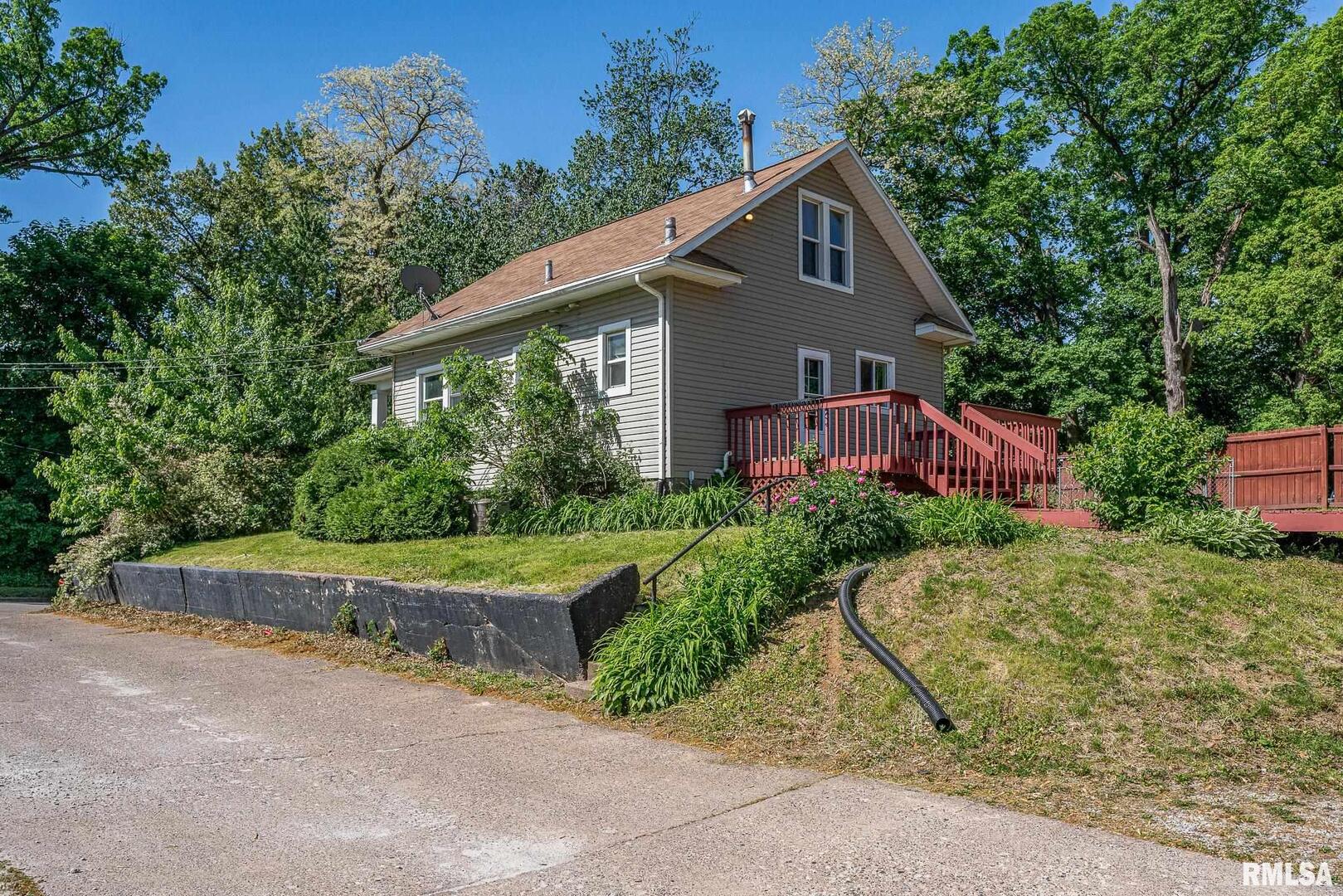 2721 11TH Avenue Unit: B