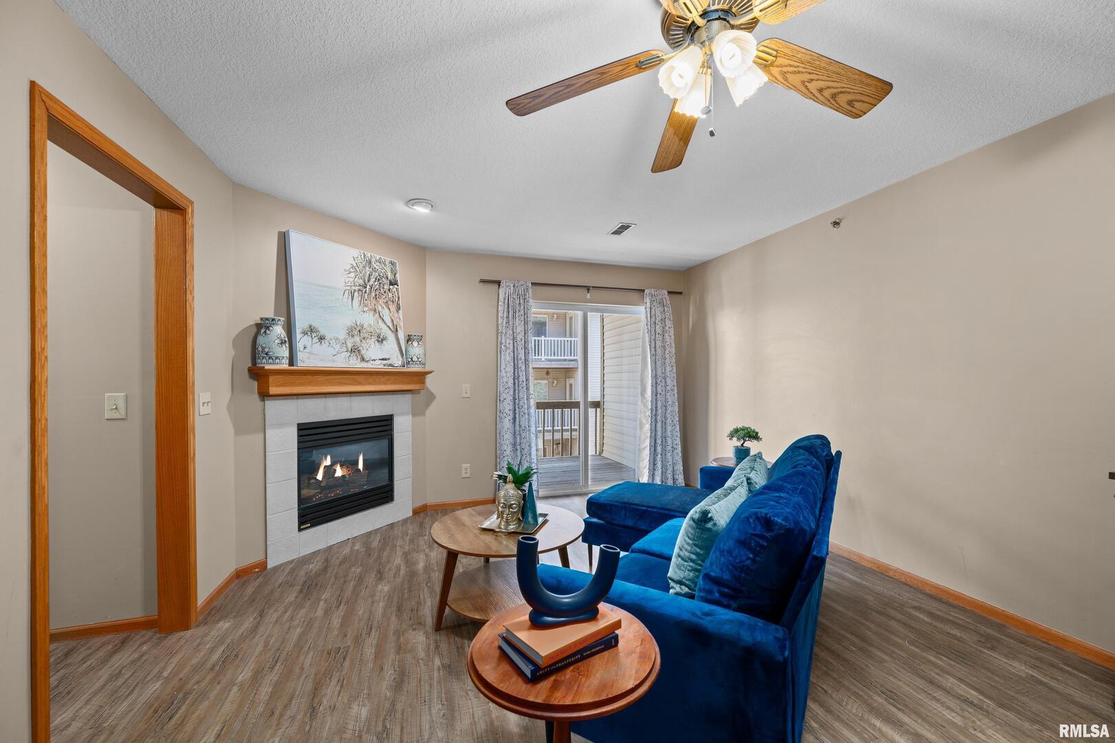 3814 CREEK HILL Drive
