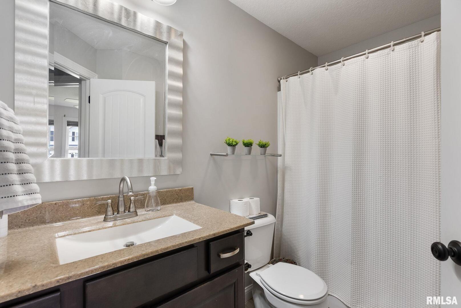 1625 W 71ST Street
