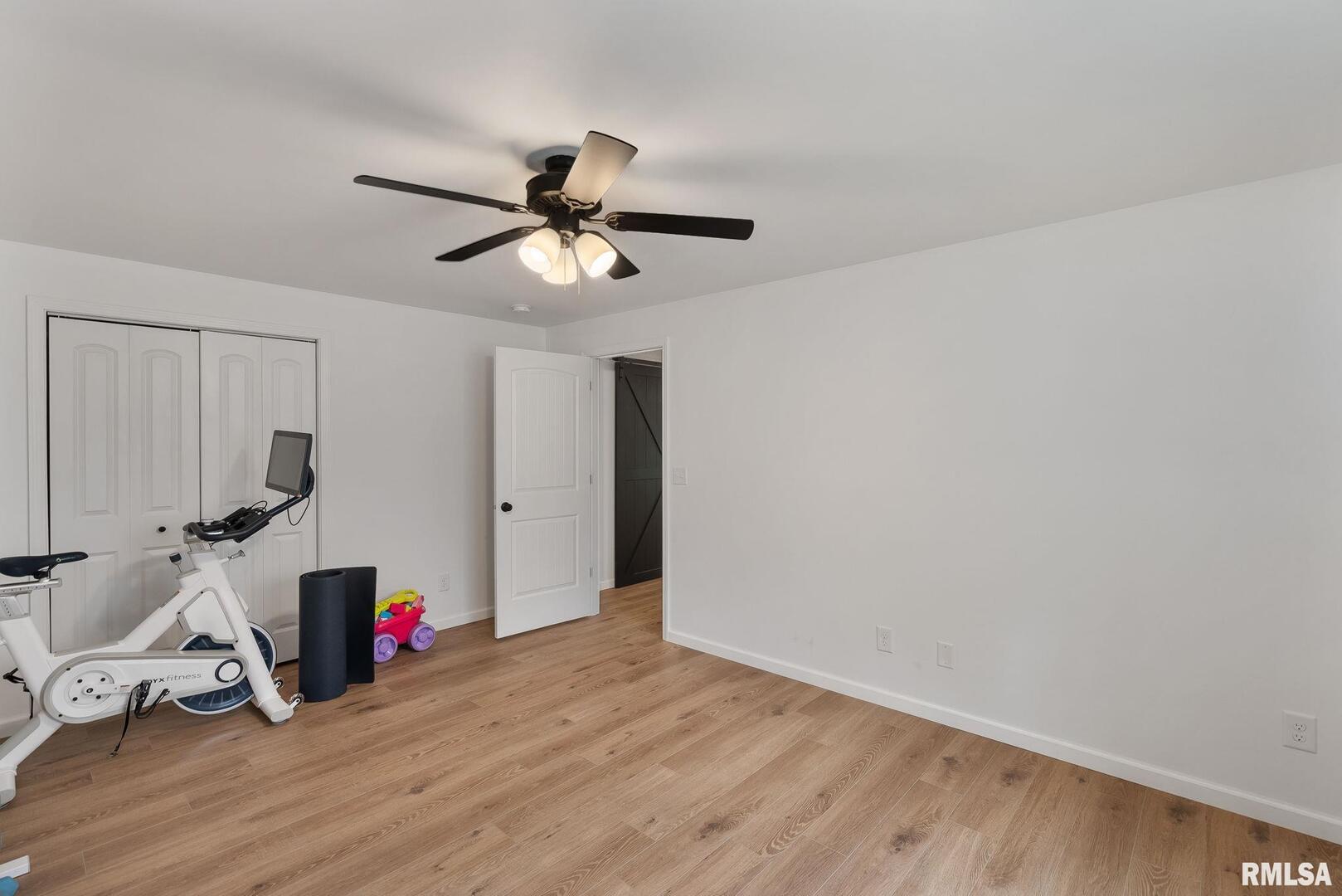 1625 W 71ST Street