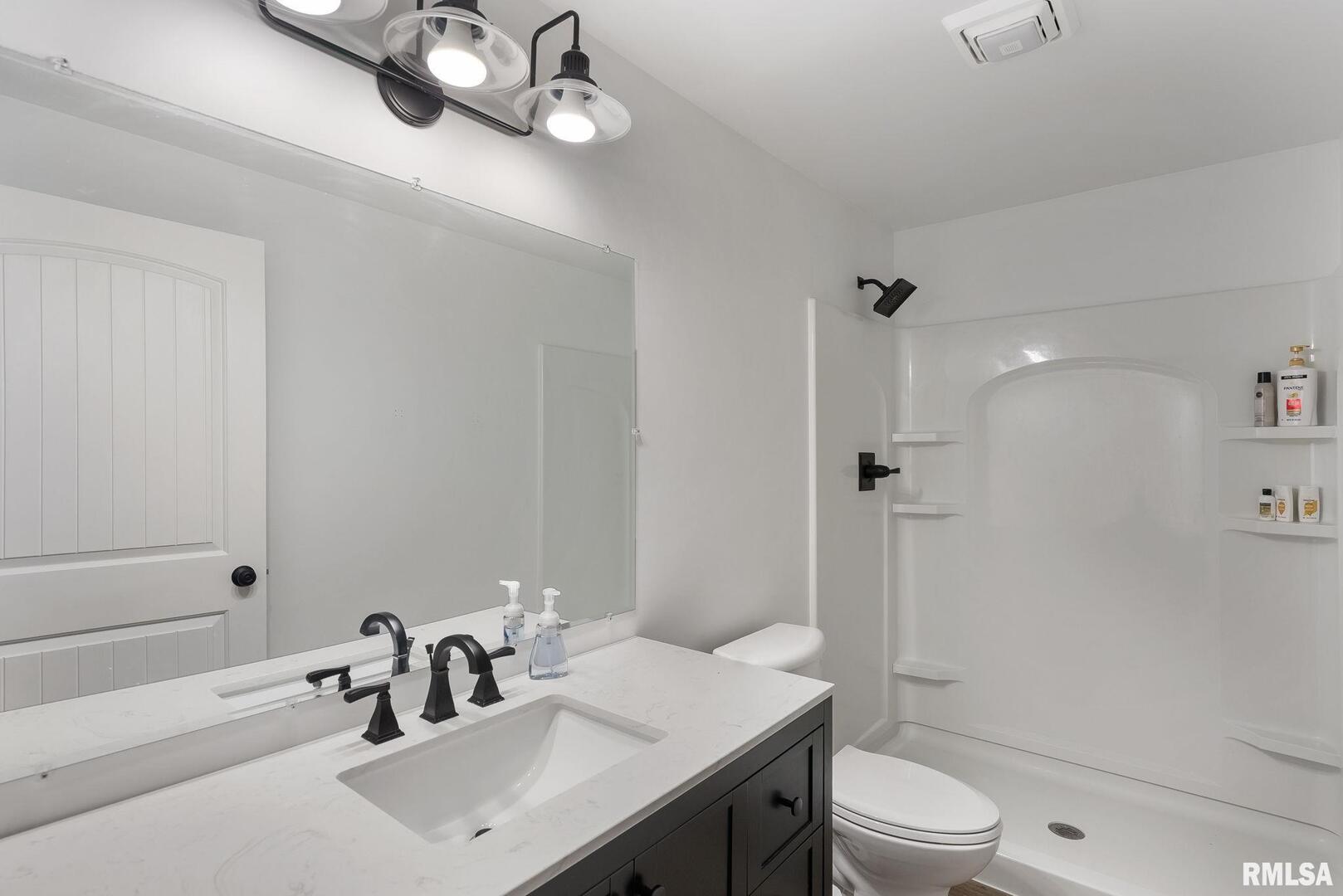 1625 W 71ST Street