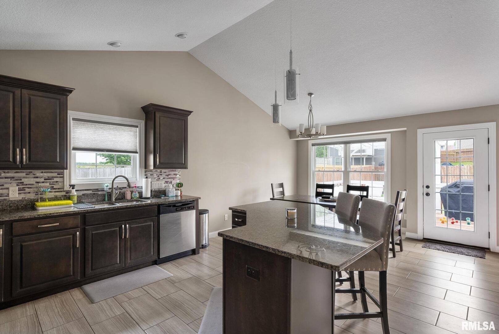 1625 W 71ST Street