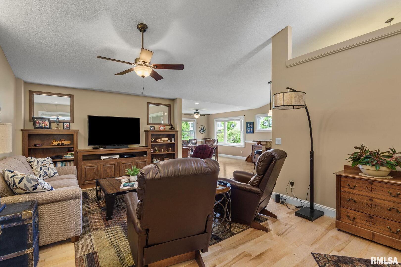3608 Glengevlin Way