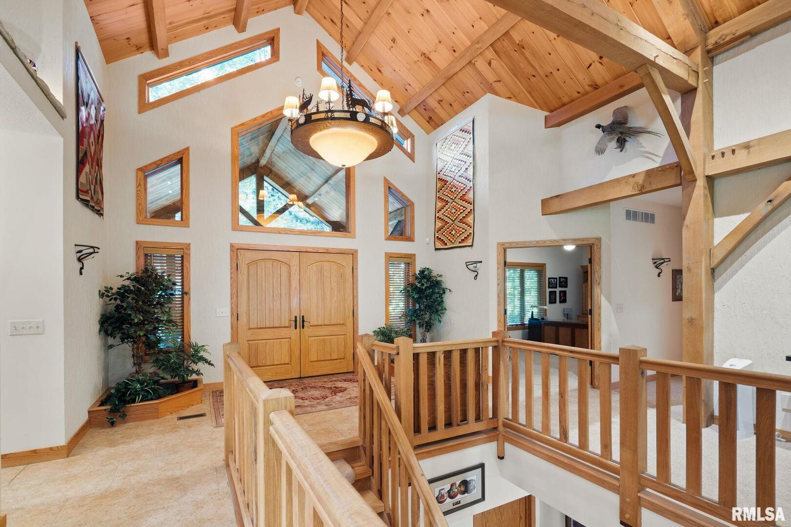 7 AUTUMN CREEK Drive