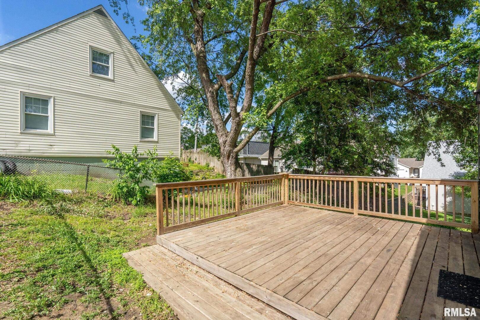 18 RIVERVIEW Lane