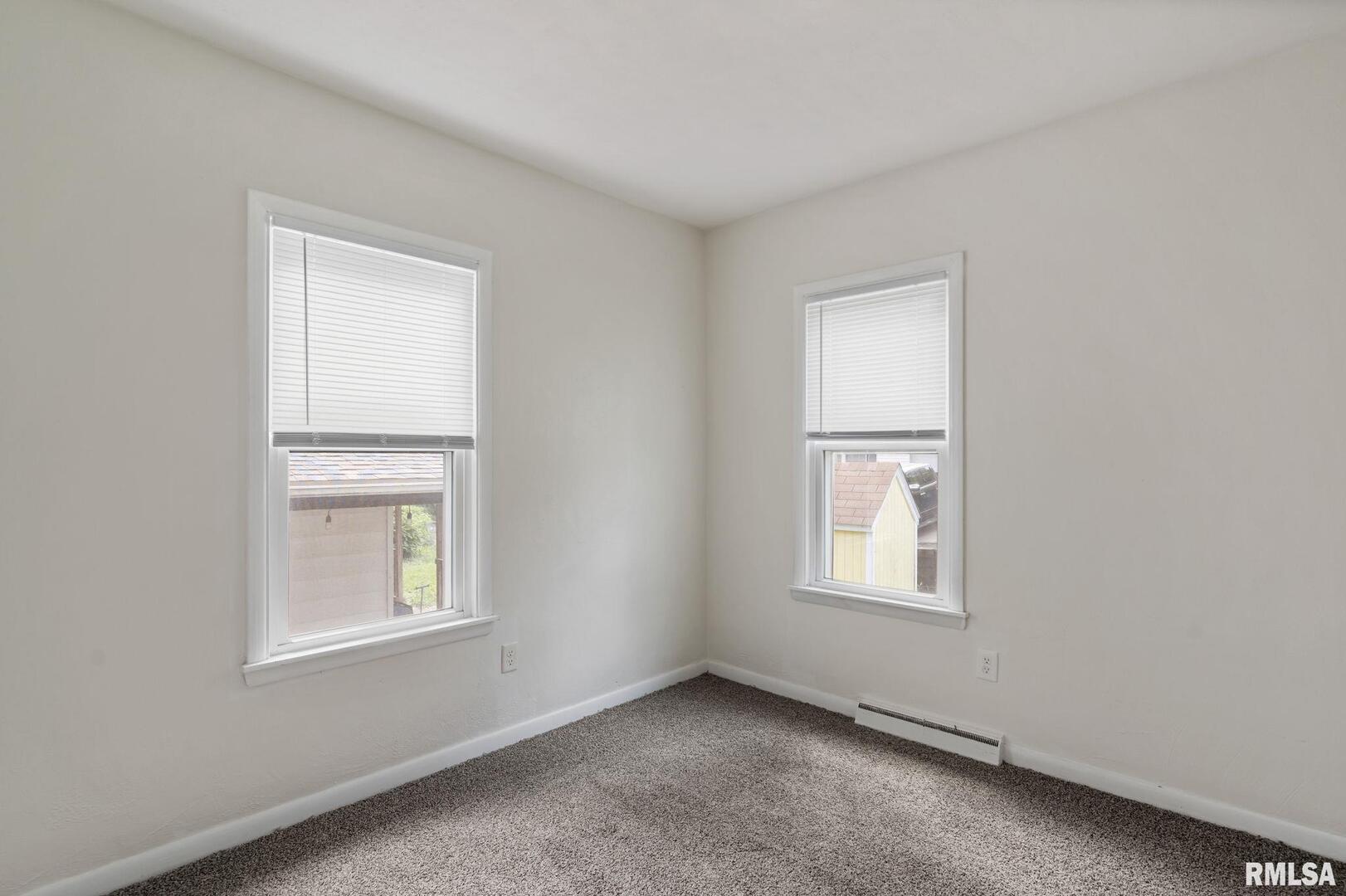 18 RIVERVIEW Lane