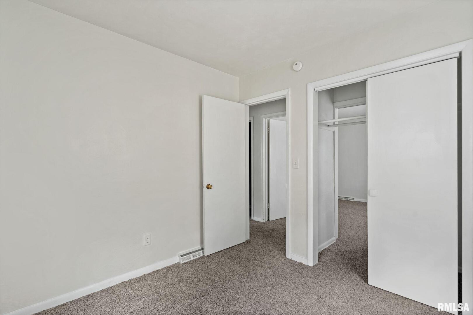 18 RIVERVIEW Lane