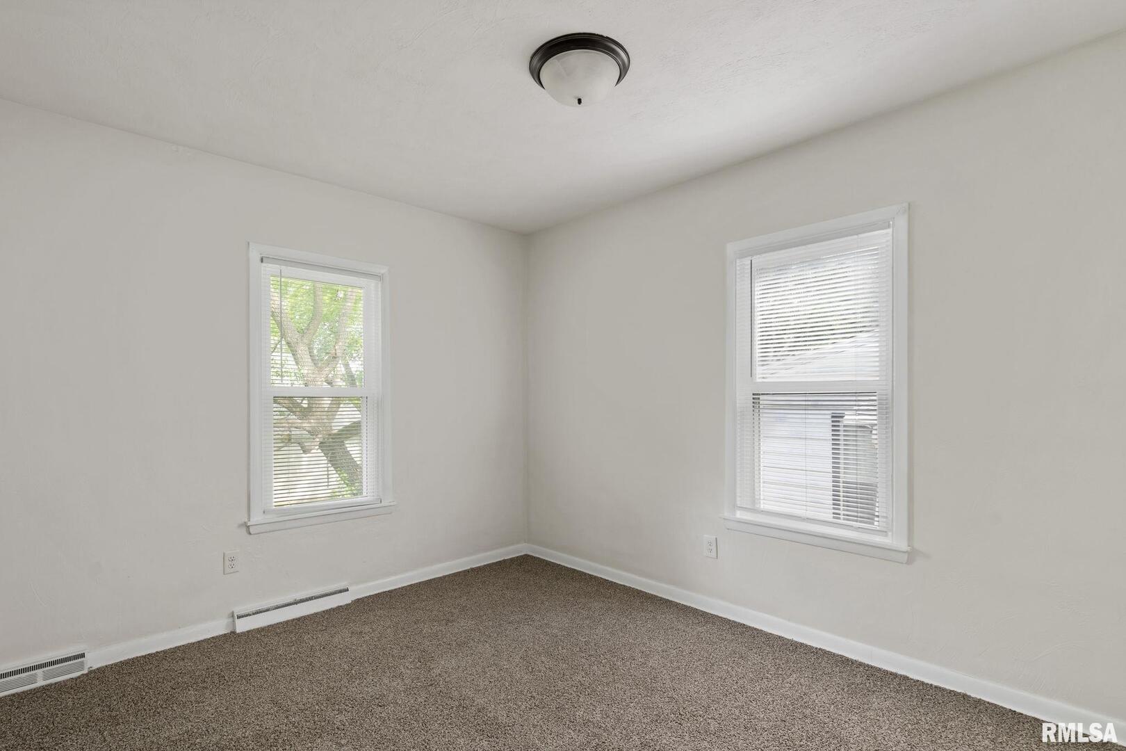 18 RIVERVIEW Lane