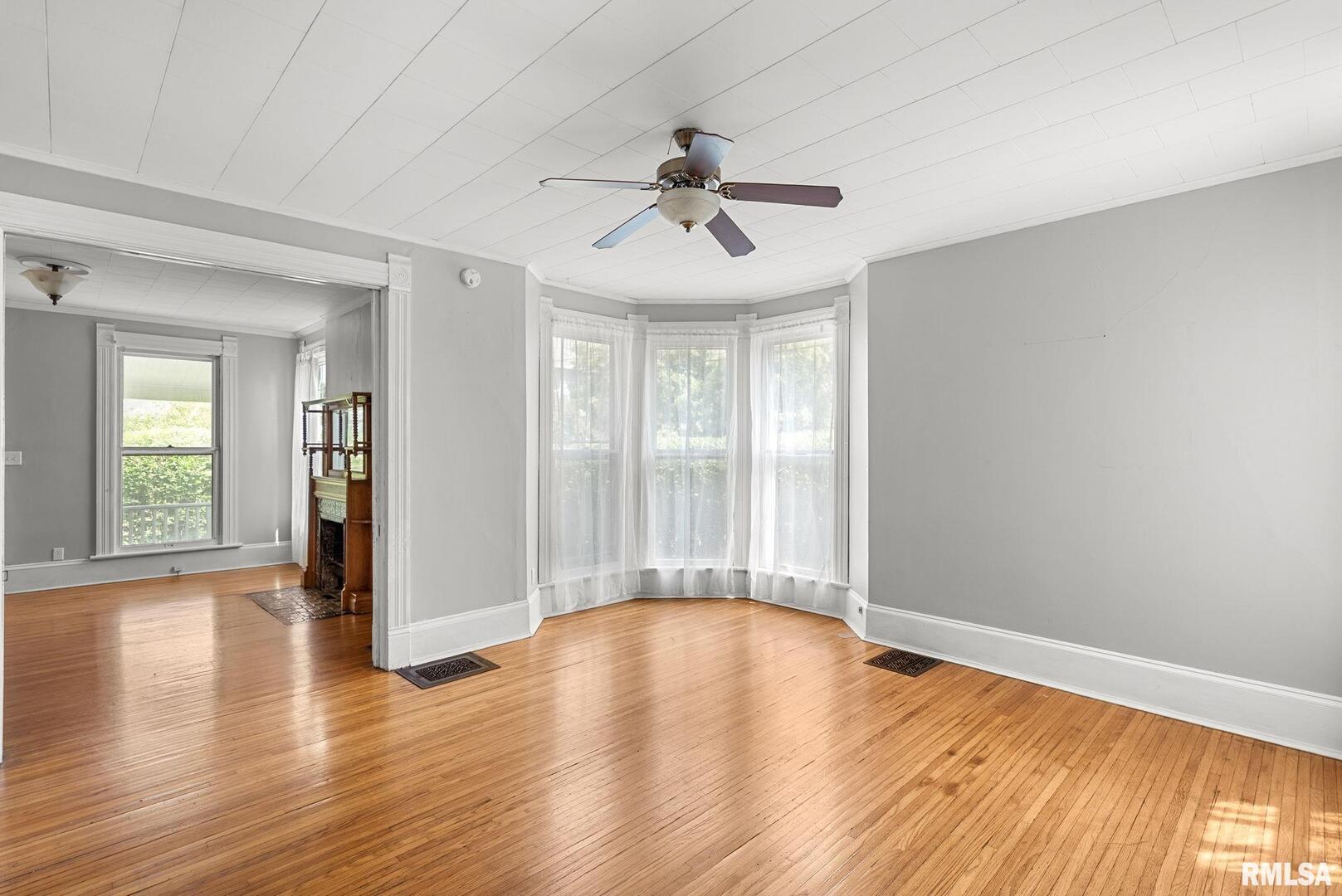117 W 14TH Street