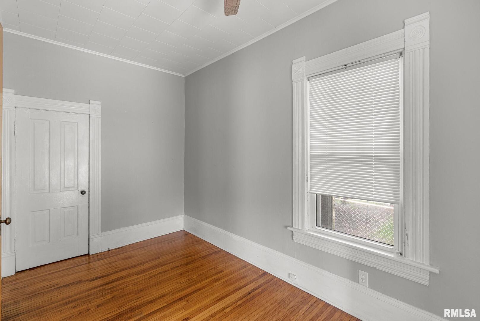 117 W 14TH Street