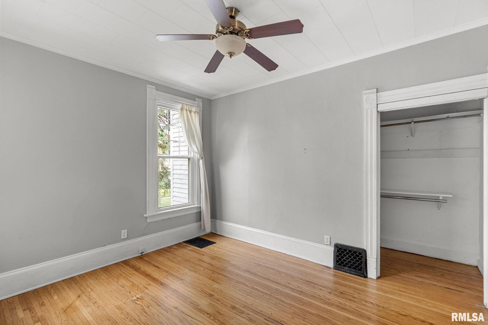 117 W 14TH Street