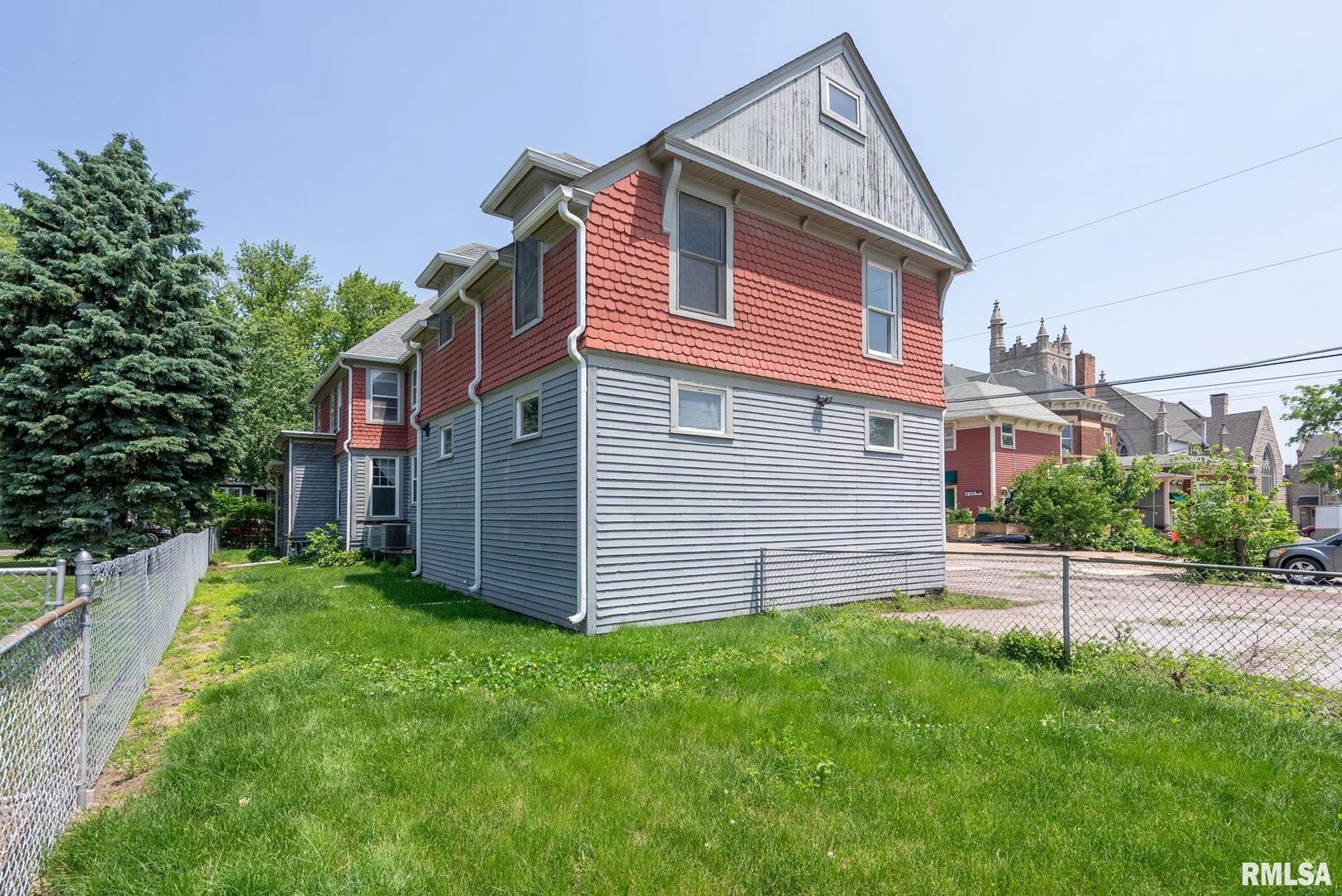 117 W 14TH Street