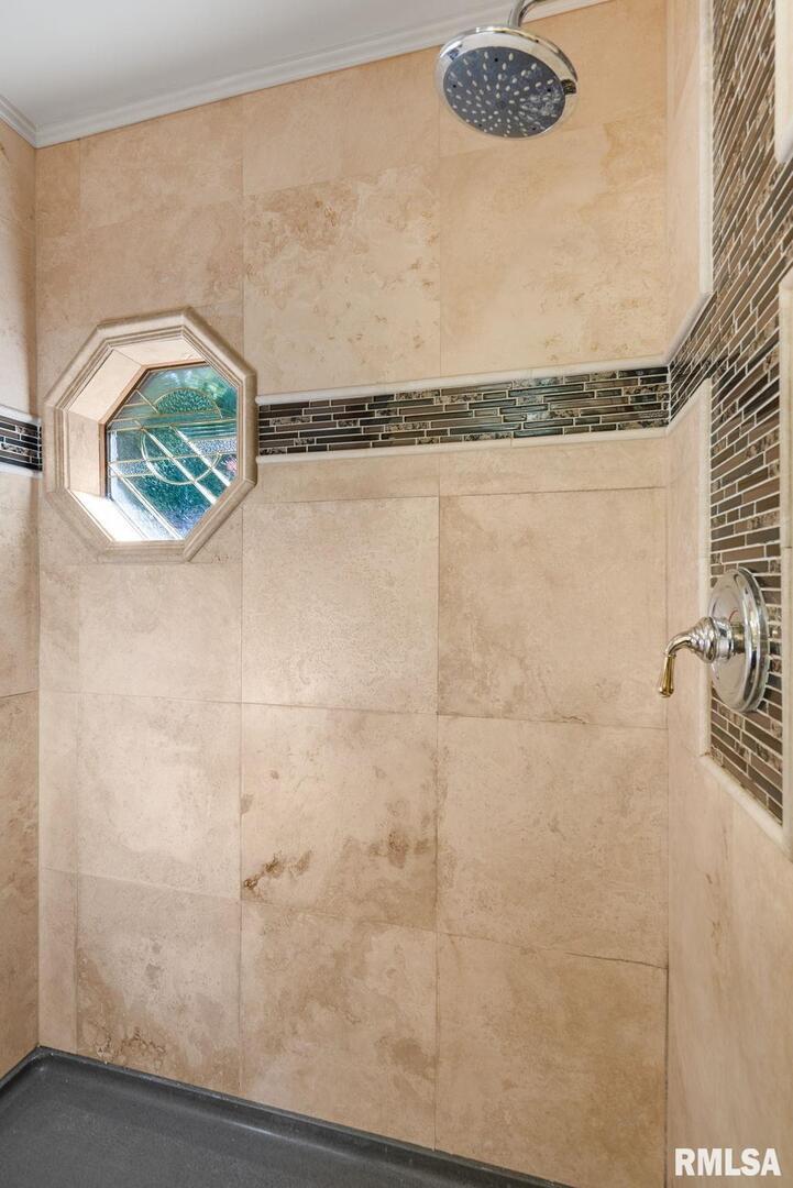 17 WILDWOOD Trail