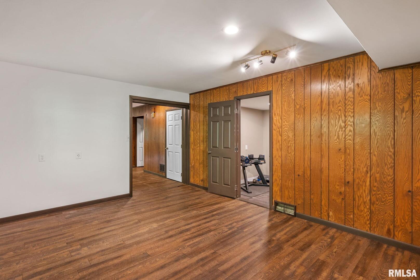 17 WILDWOOD Trail