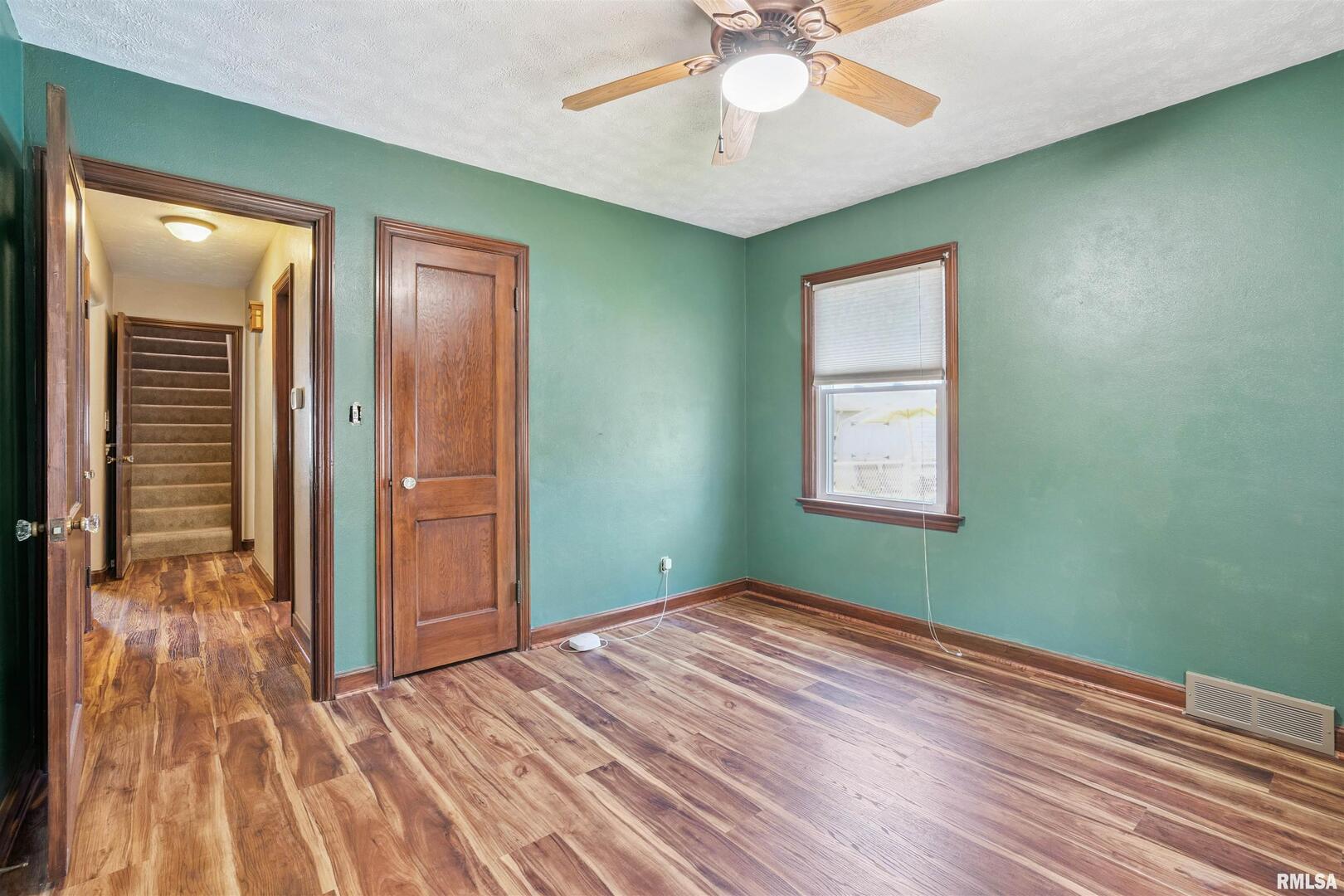 2219 24TH Street