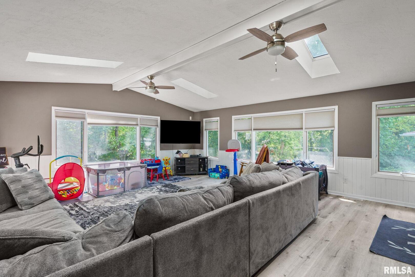 3345 28TH Street Court