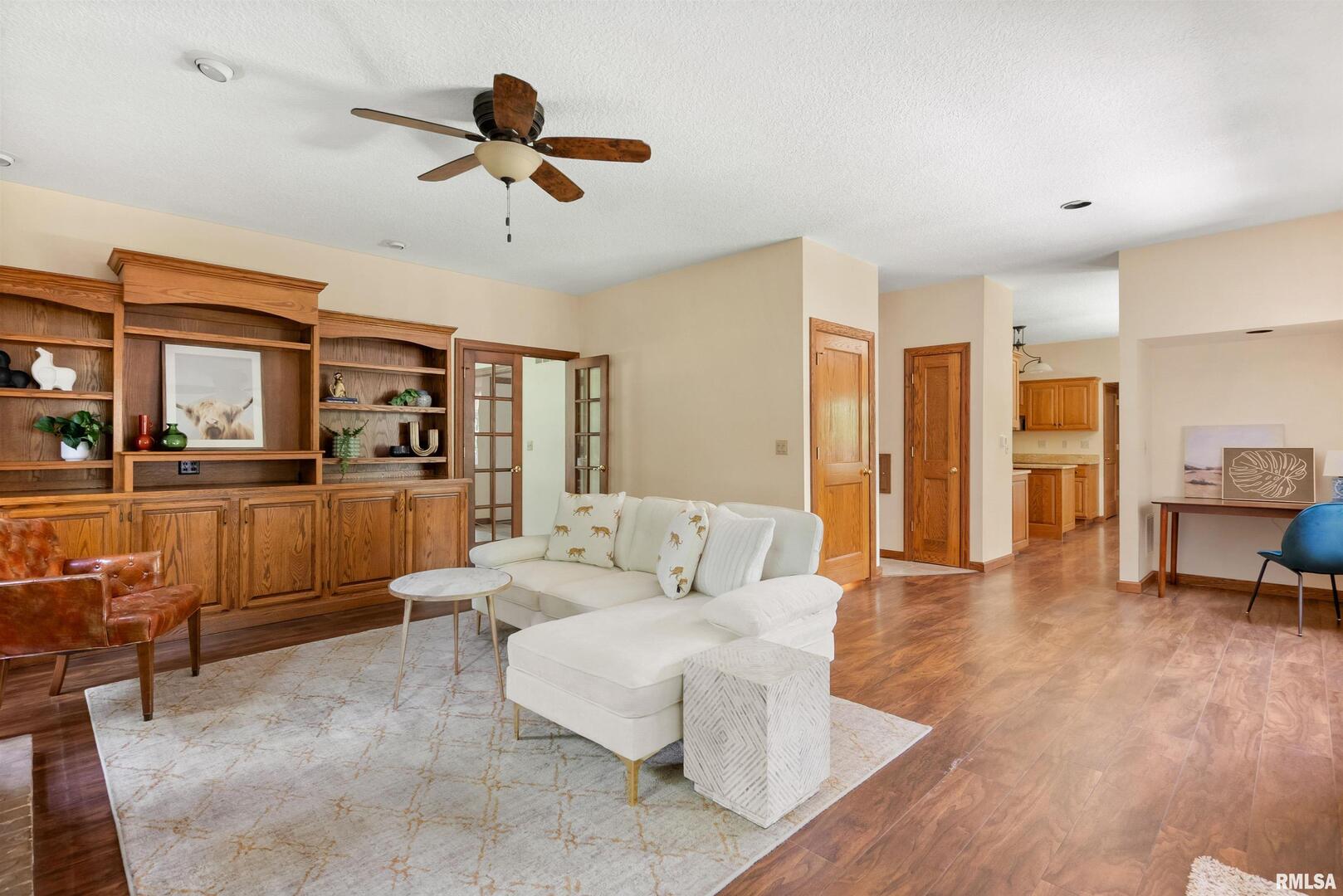 4589 PEPPERWOOD Lane