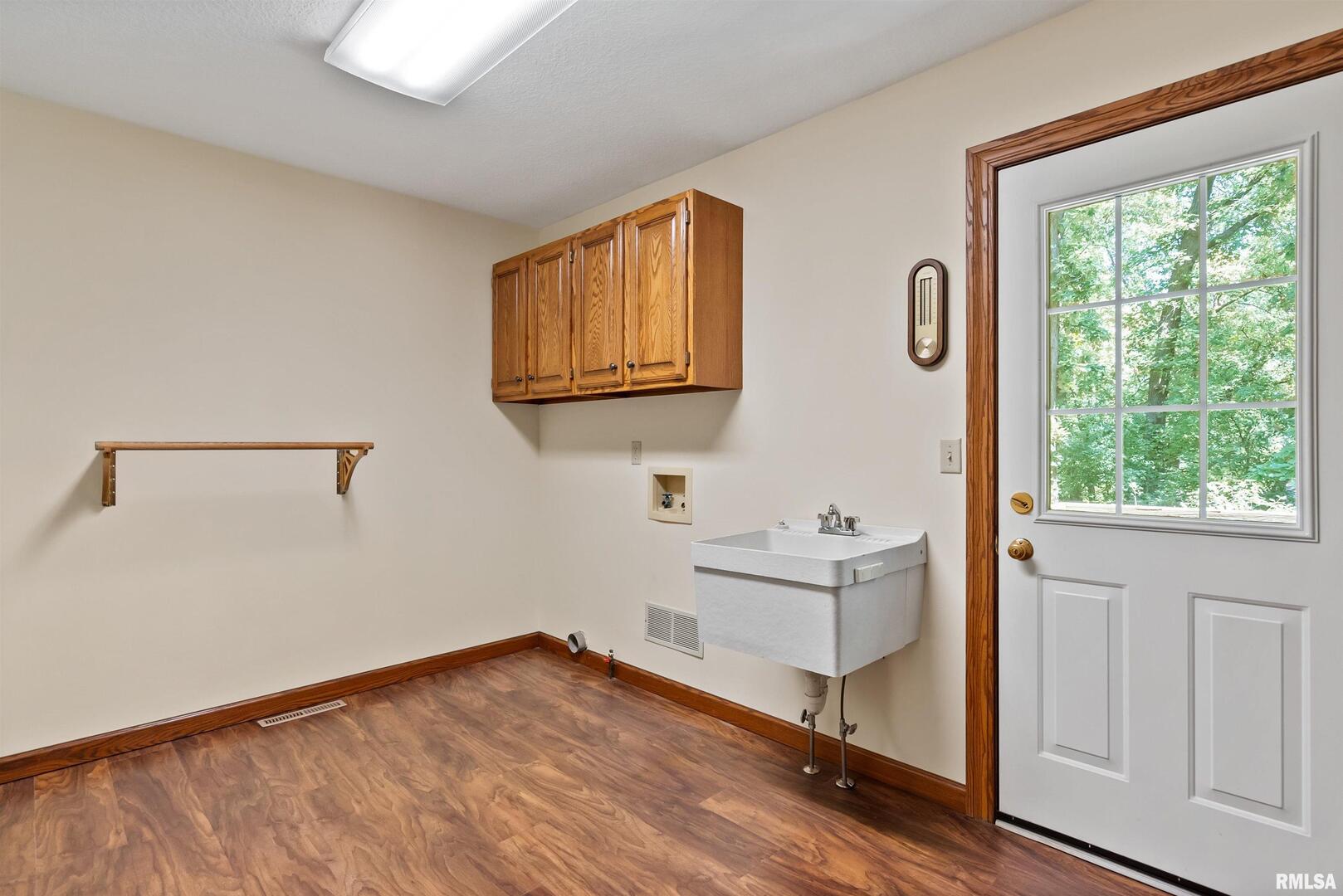 4589 PEPPERWOOD Lane