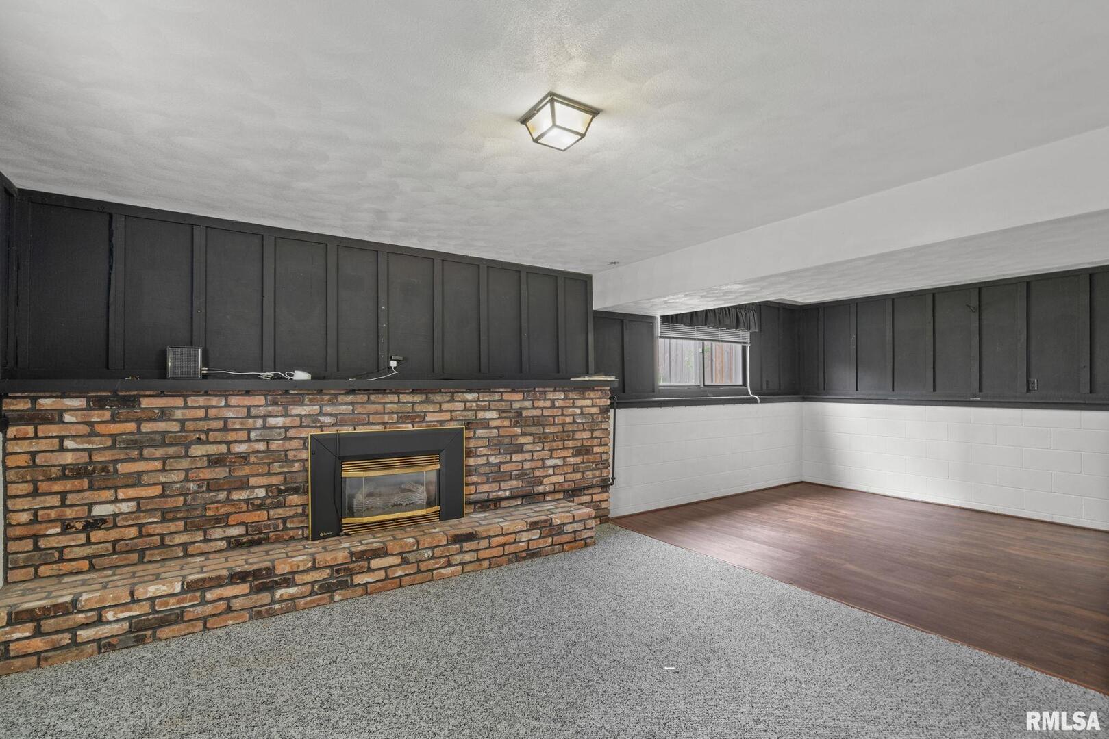 1701 89th Avenue W