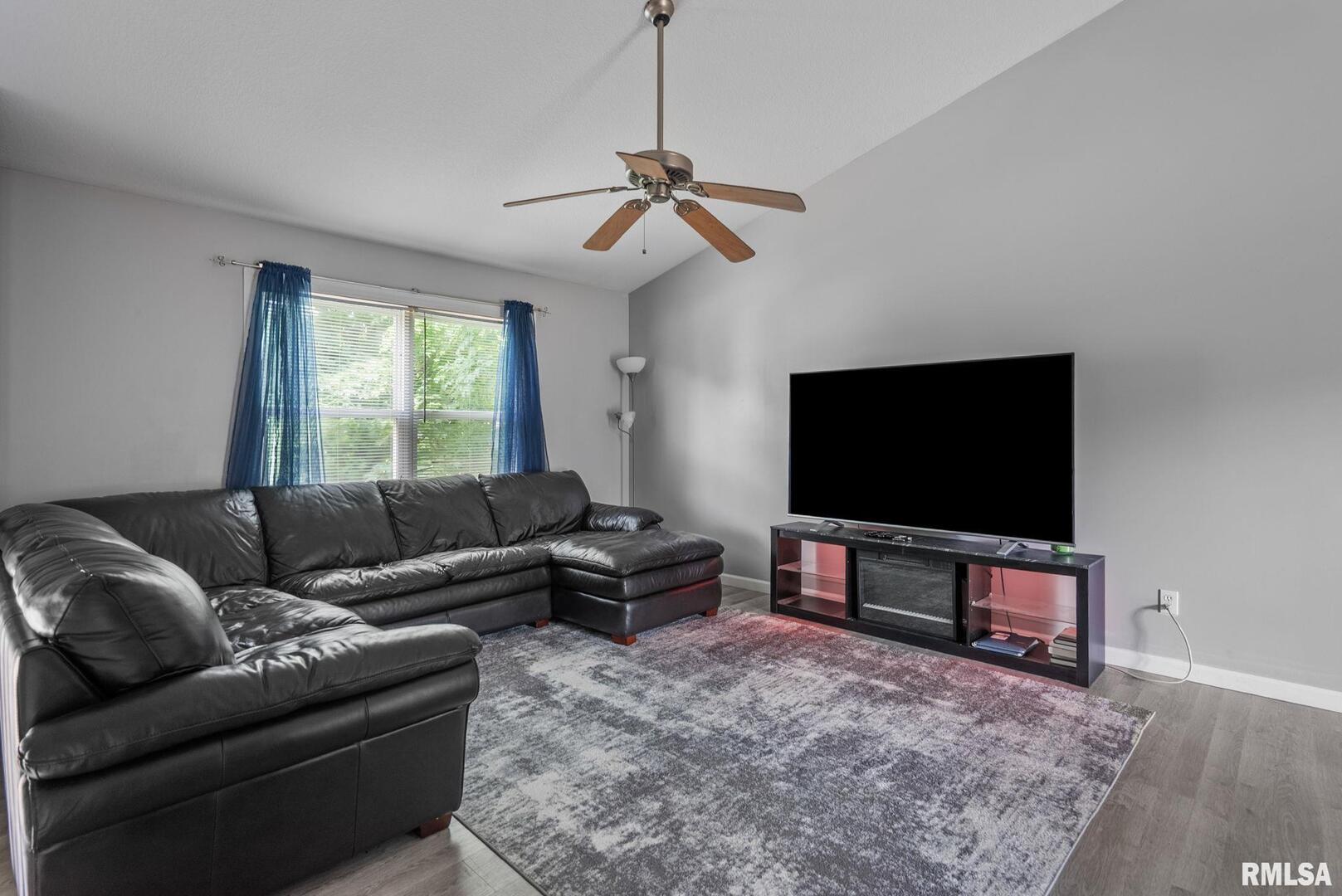 5809 HILLANDALE Road