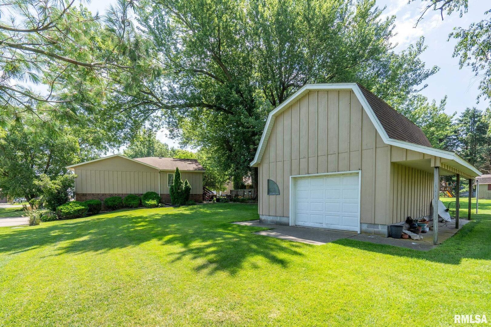 13 MARY LANE Court
