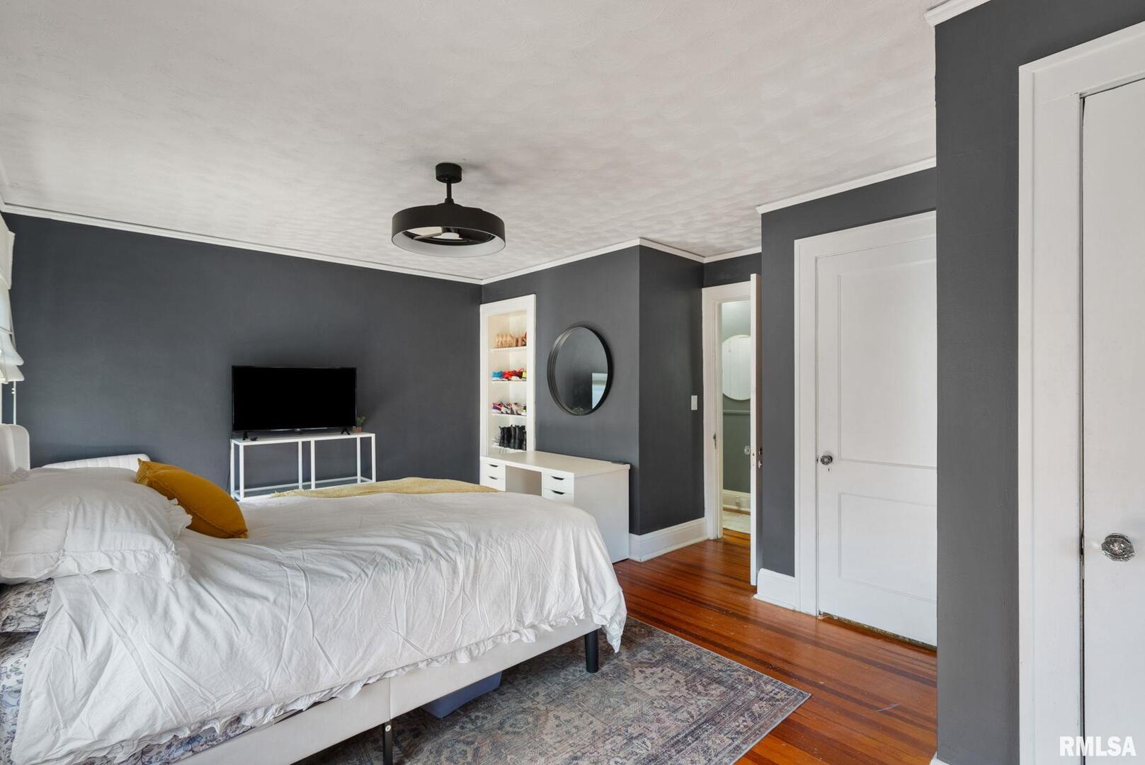 2318 RIPLEY Street