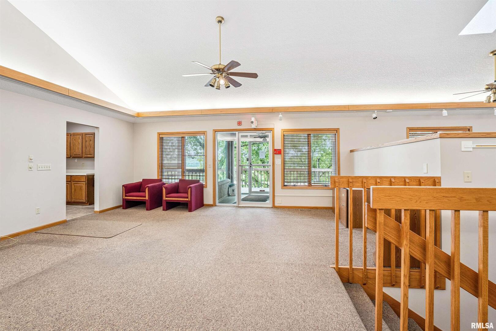 7601 JOHN DEERE Parkway