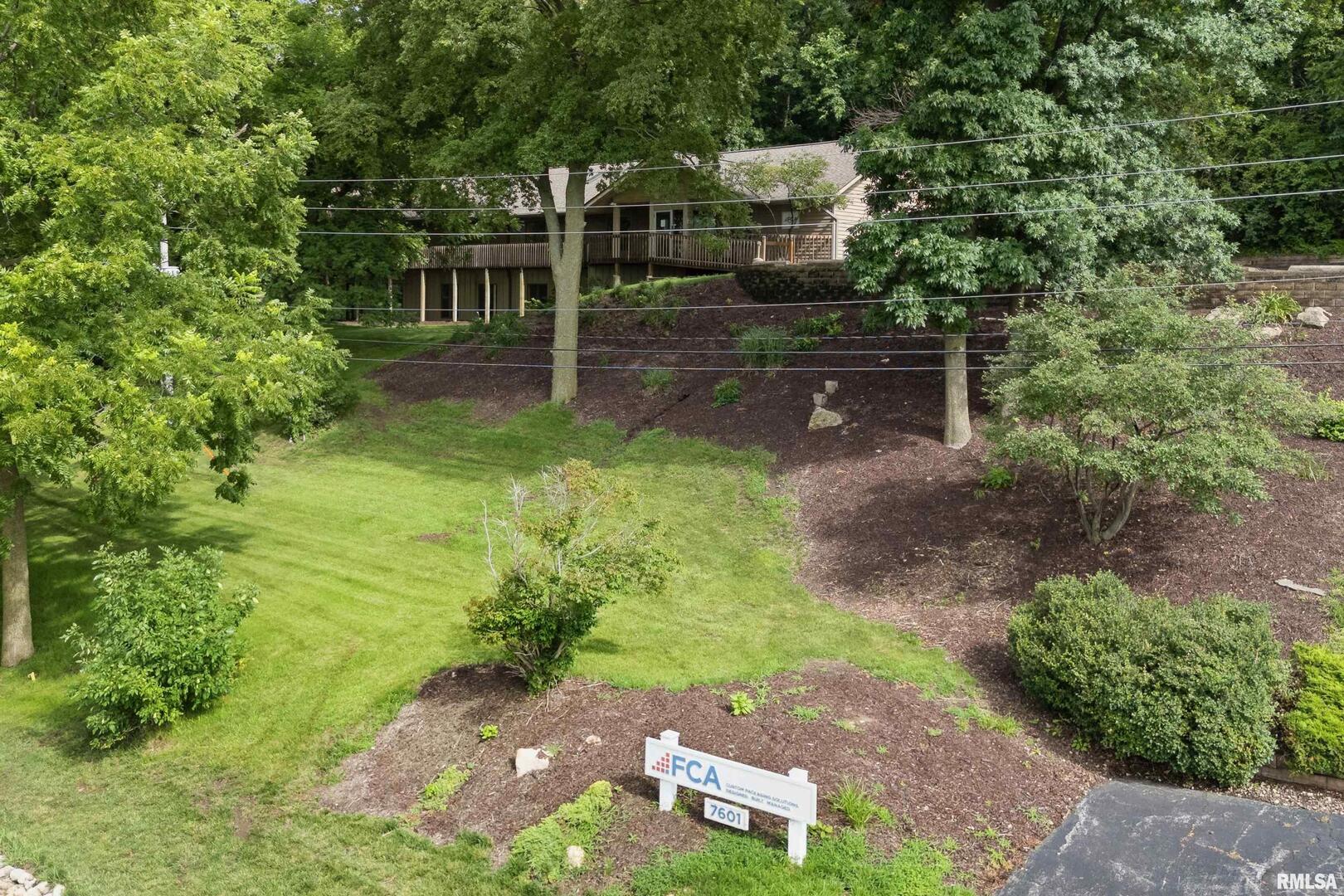 7601 JOHN DEERE Parkway
