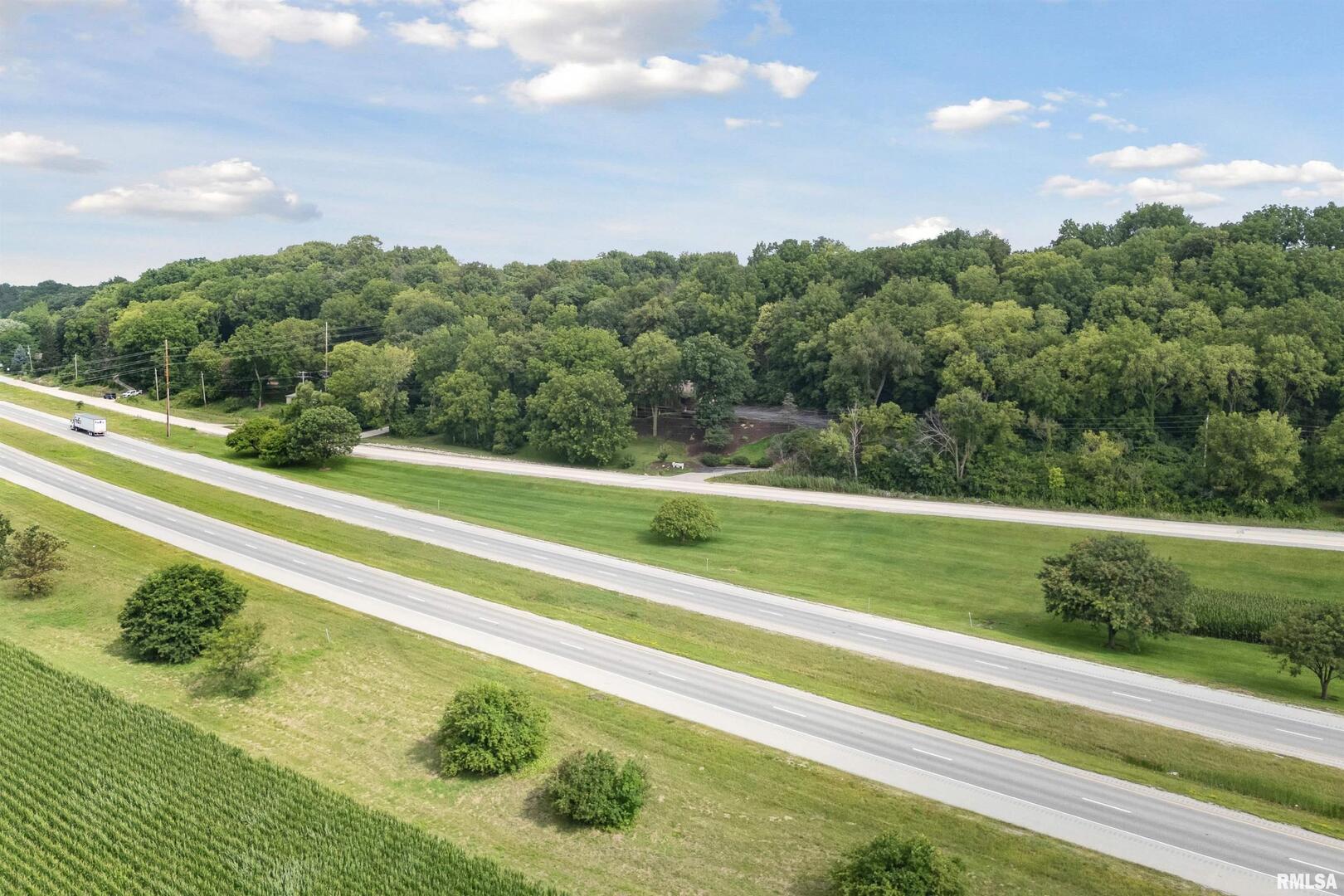 7601 JOHN DEERE Parkway