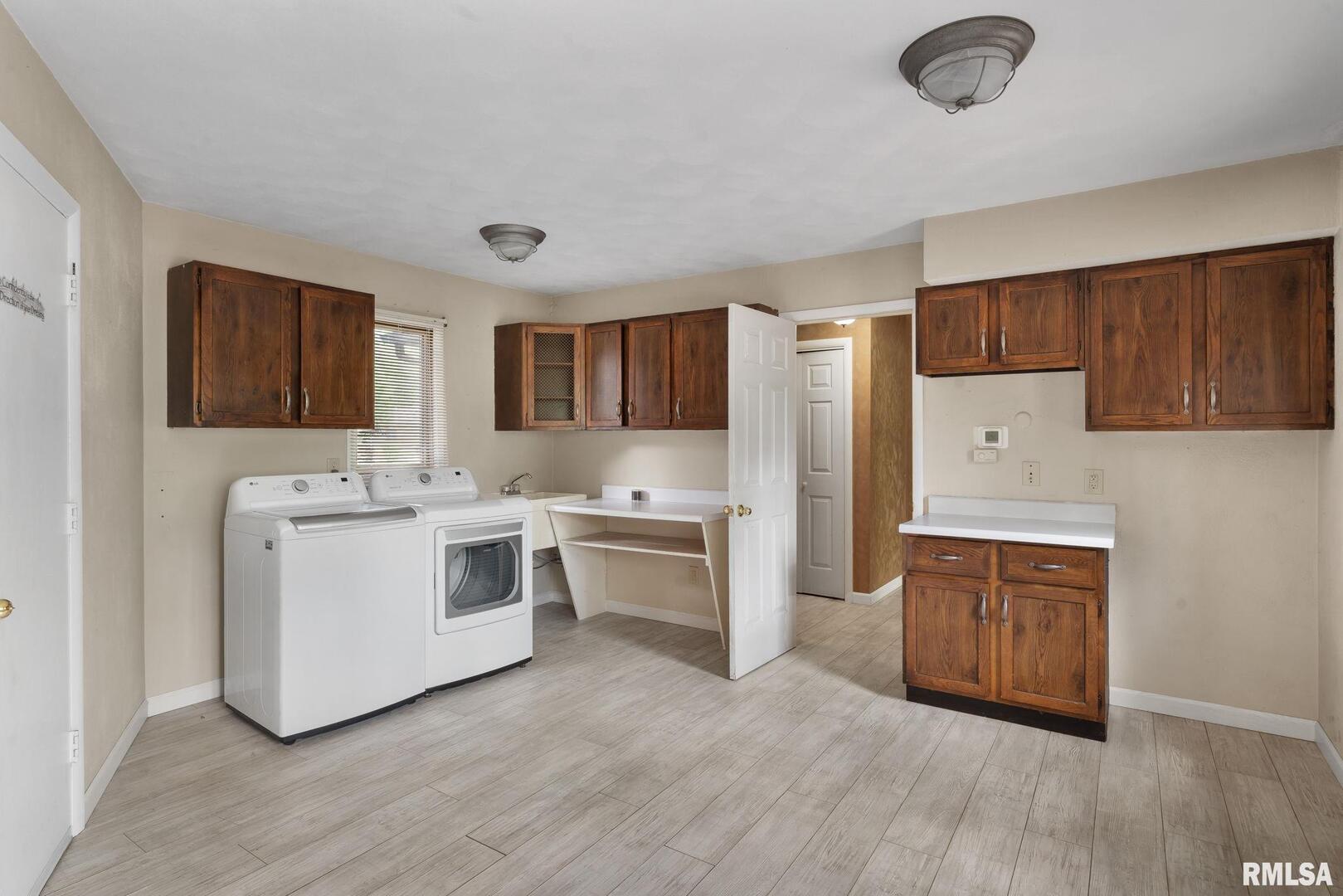 2906 27TH Avenue Unit: A