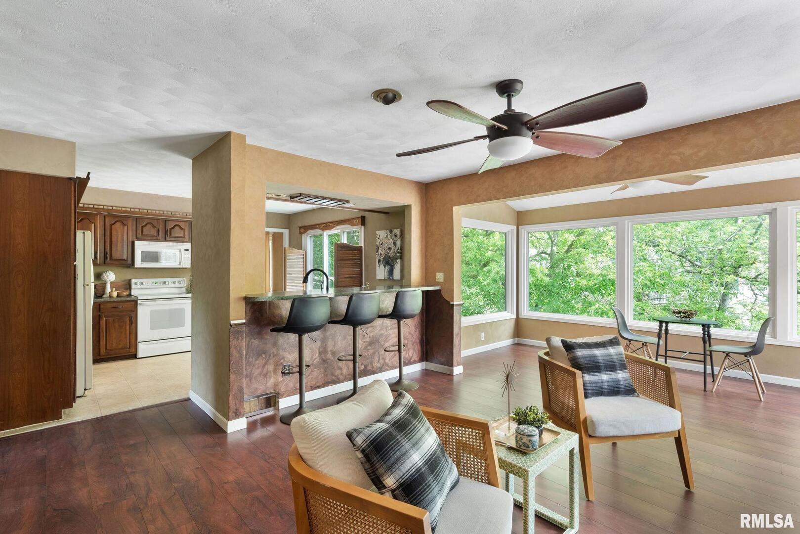 2906 27TH Avenue Unit: A