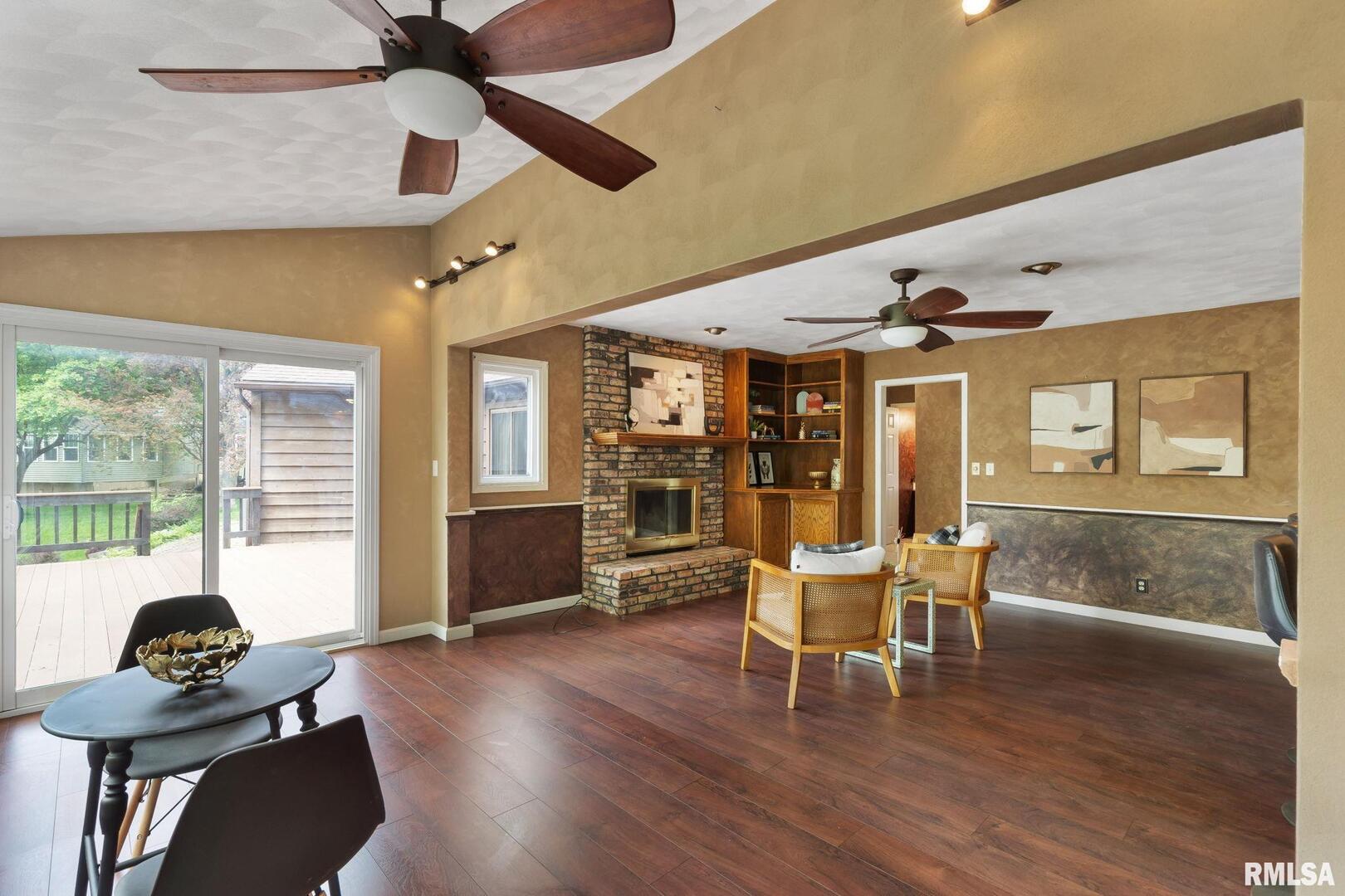 2906 27TH Avenue Unit: A