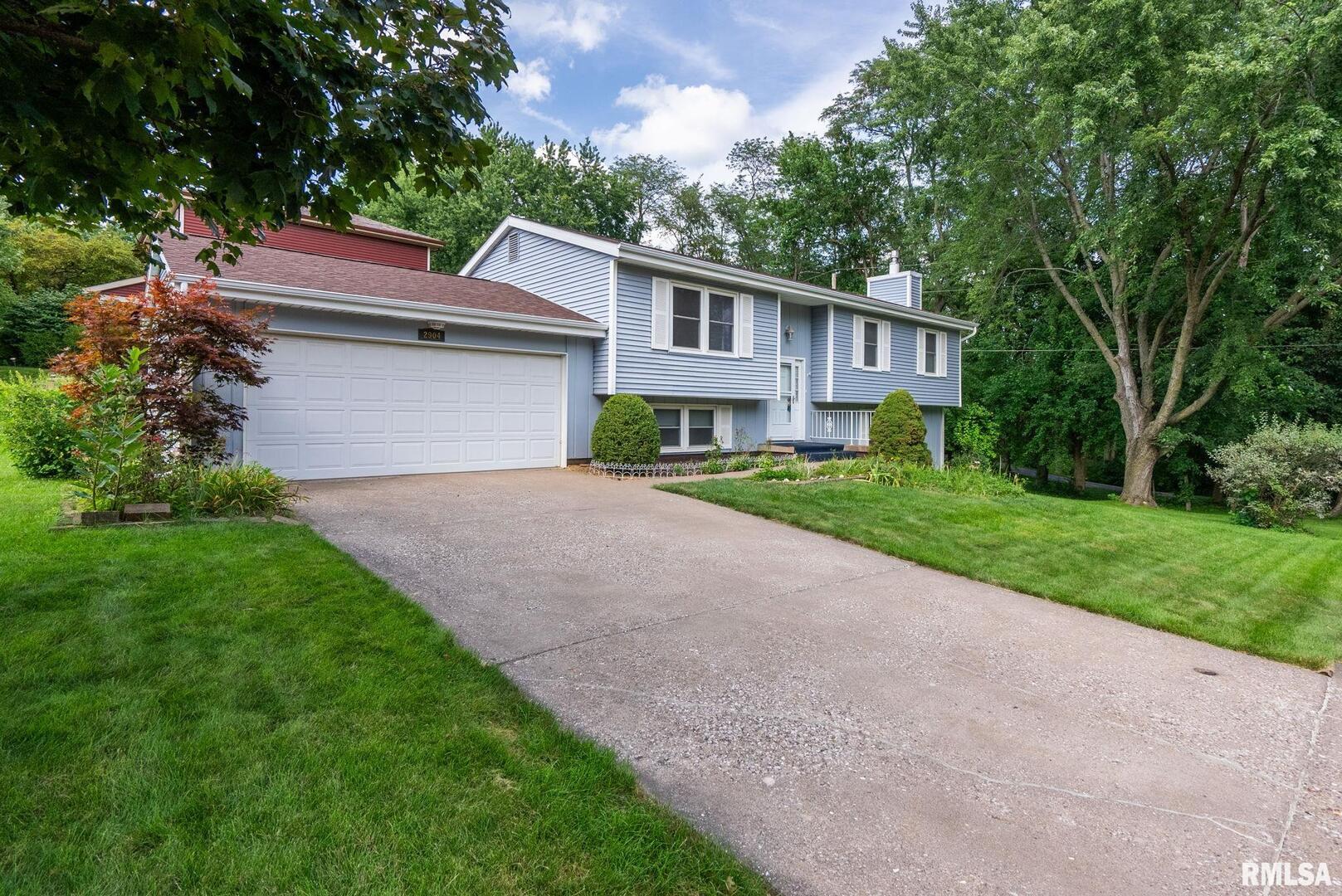 2904 E 39TH Street