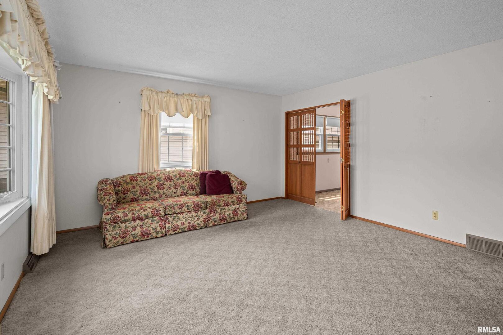 8010 8 1/2 Street W