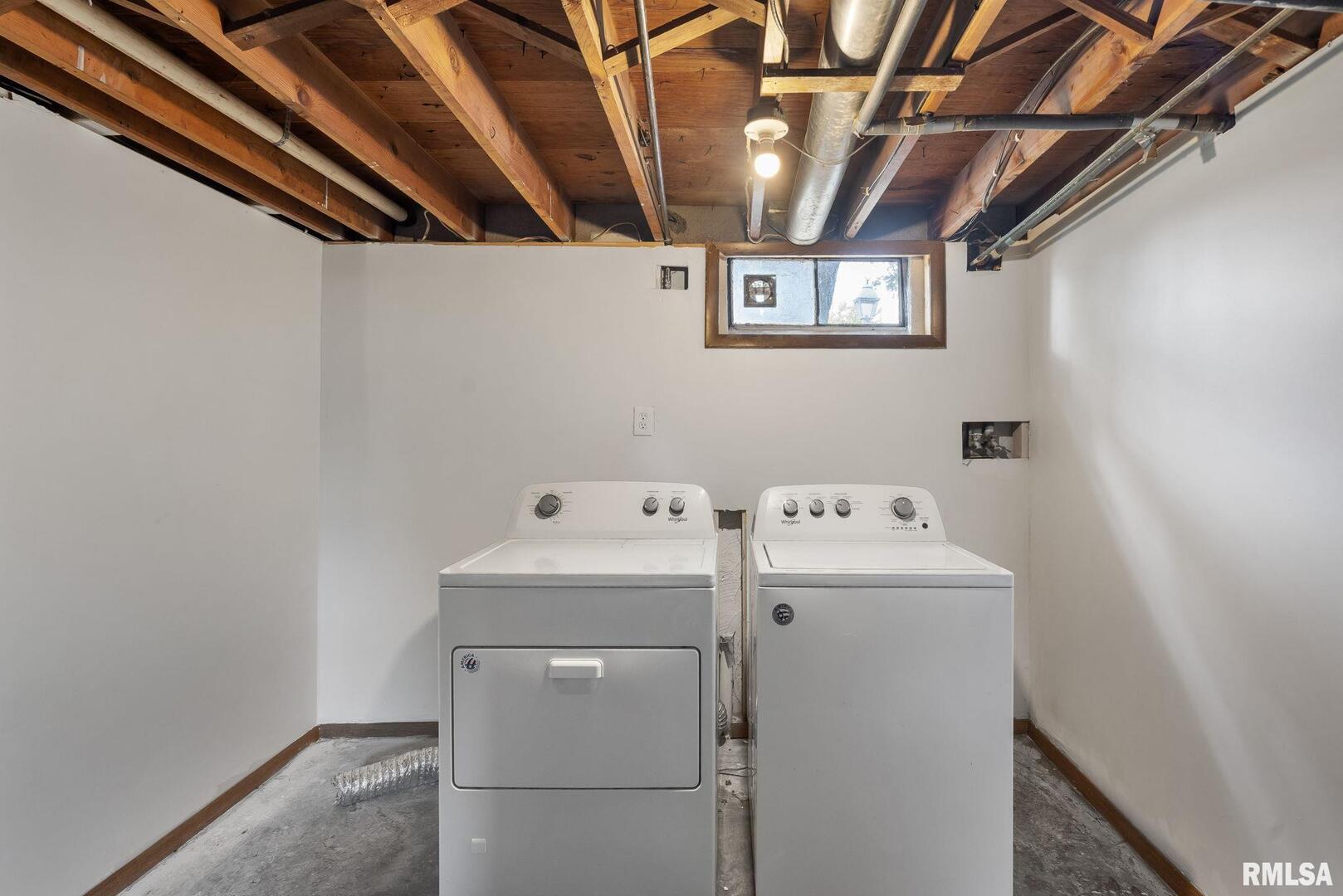 1 RIVERVIEW Lane