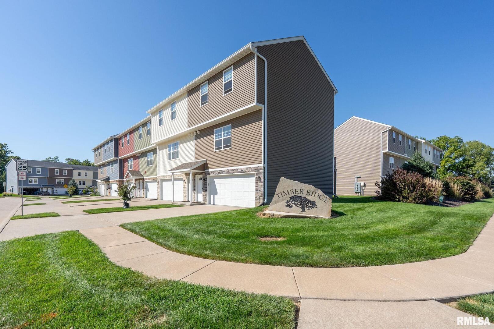 700 COX Court Unit: 700