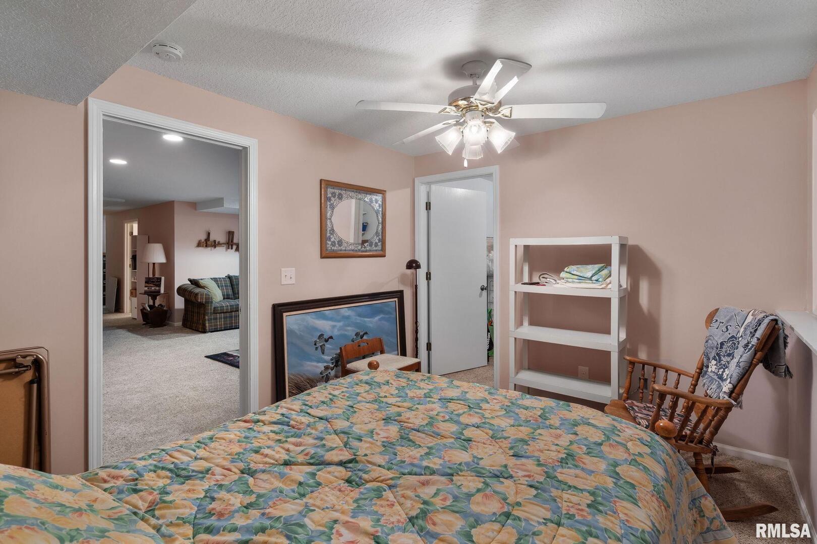 2013 VILLA PINES Circle