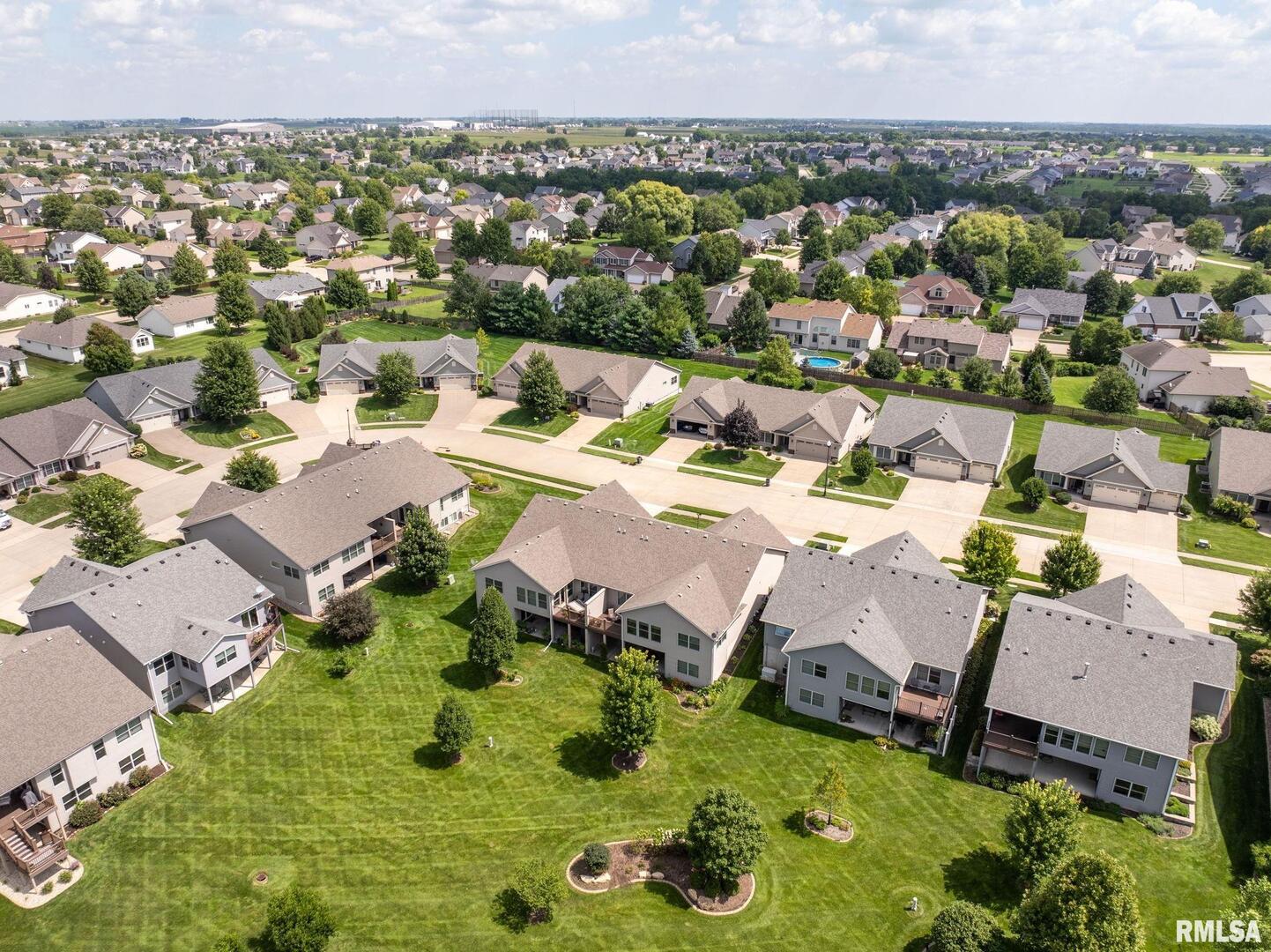 5574 CAVAN Crossing