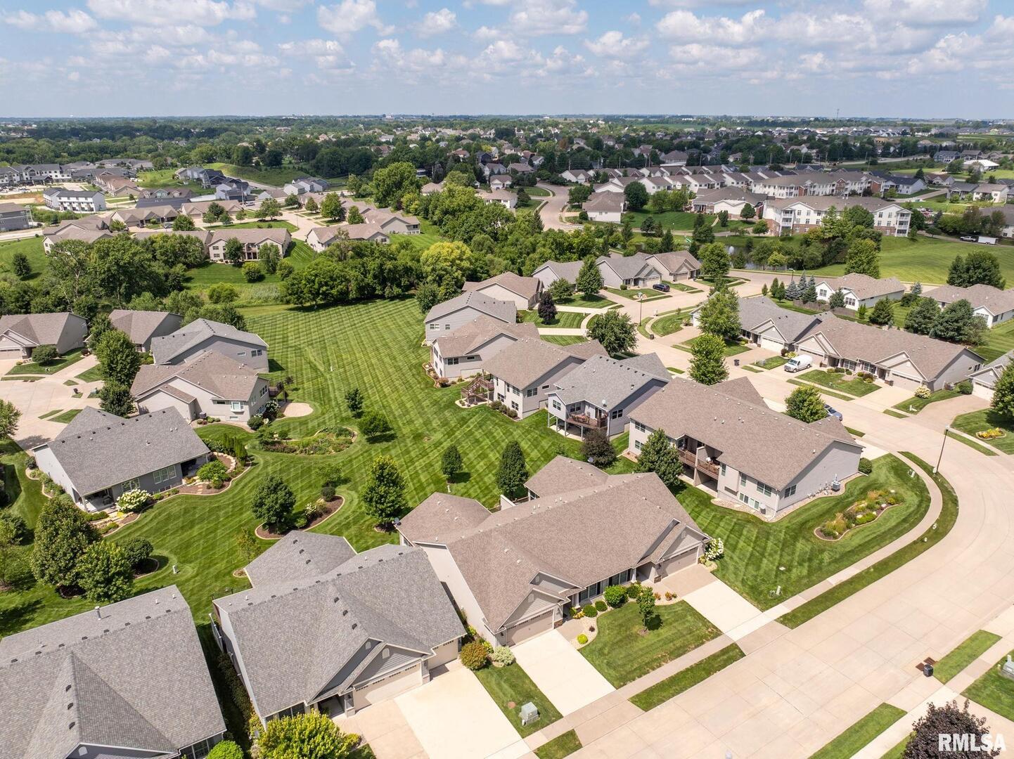 5574 CAVAN Crossing