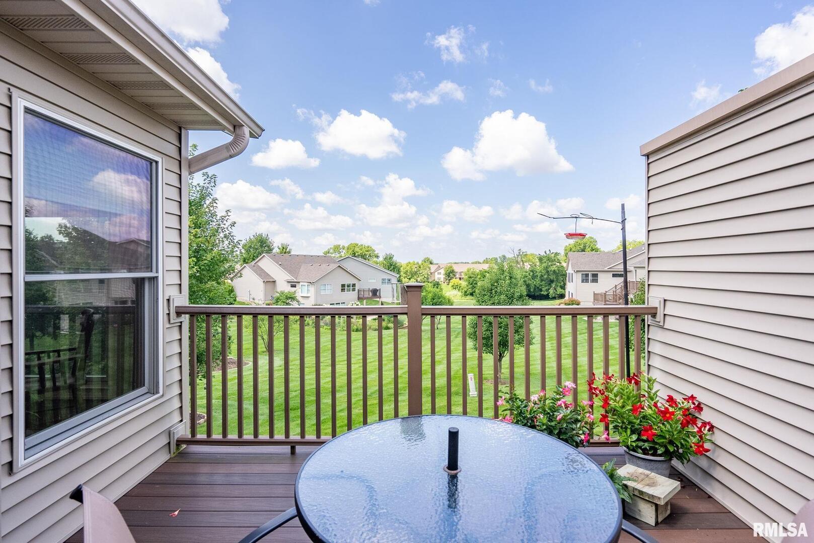 5574 CAVAN Crossing