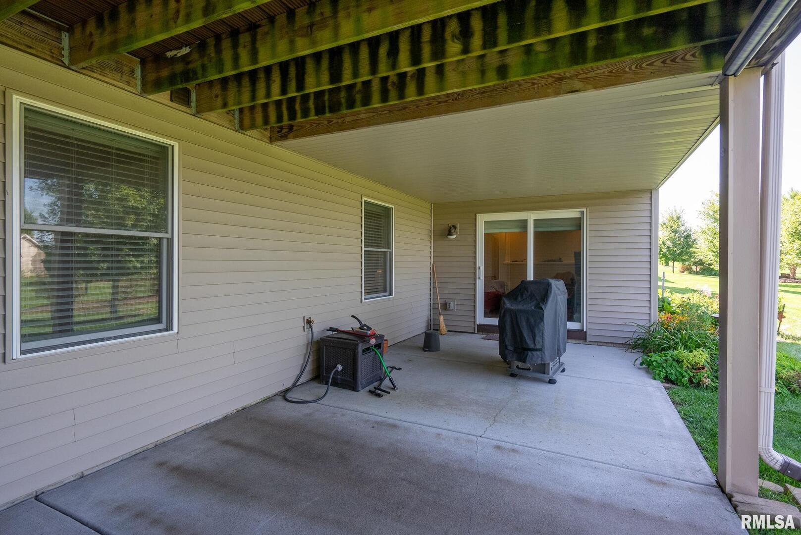 5574 CAVAN Crossing