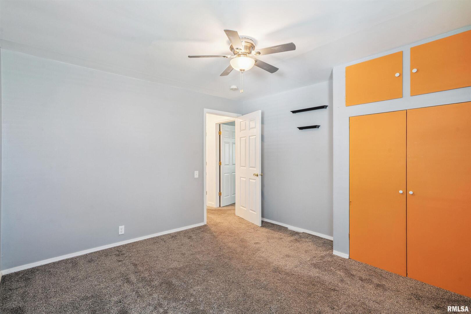 305 4TH Street