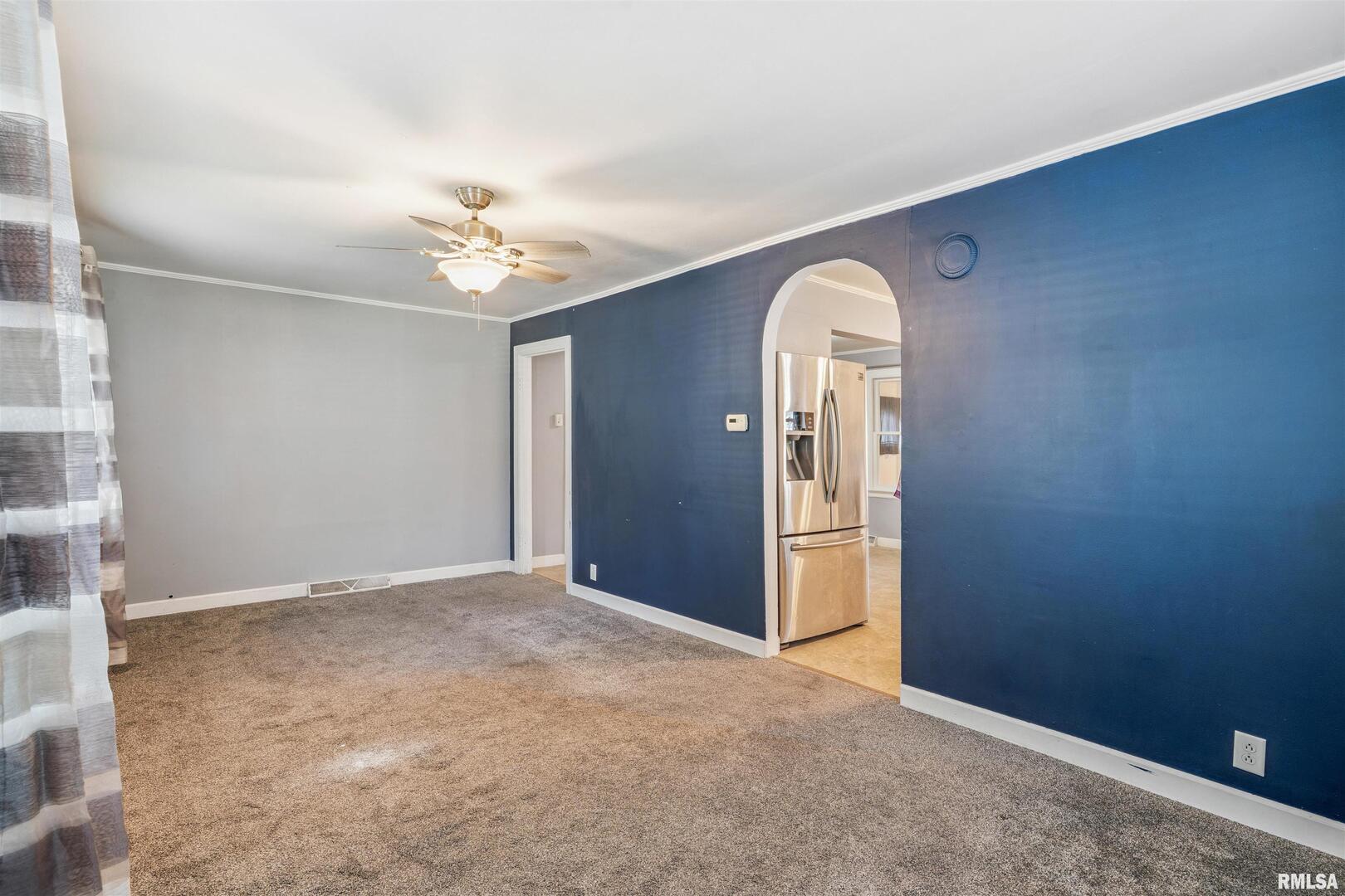 305 4TH Street