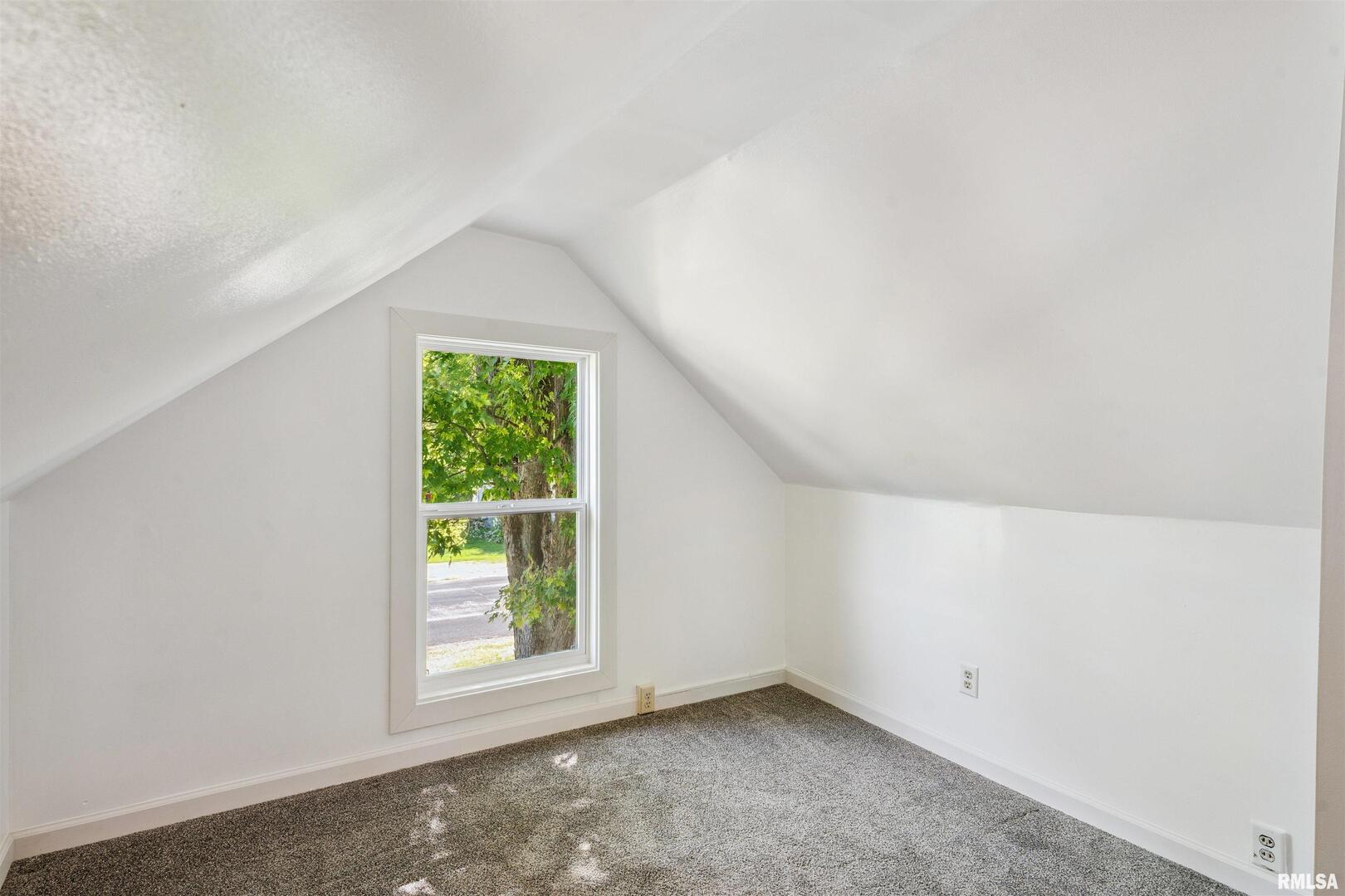 305 4TH Street